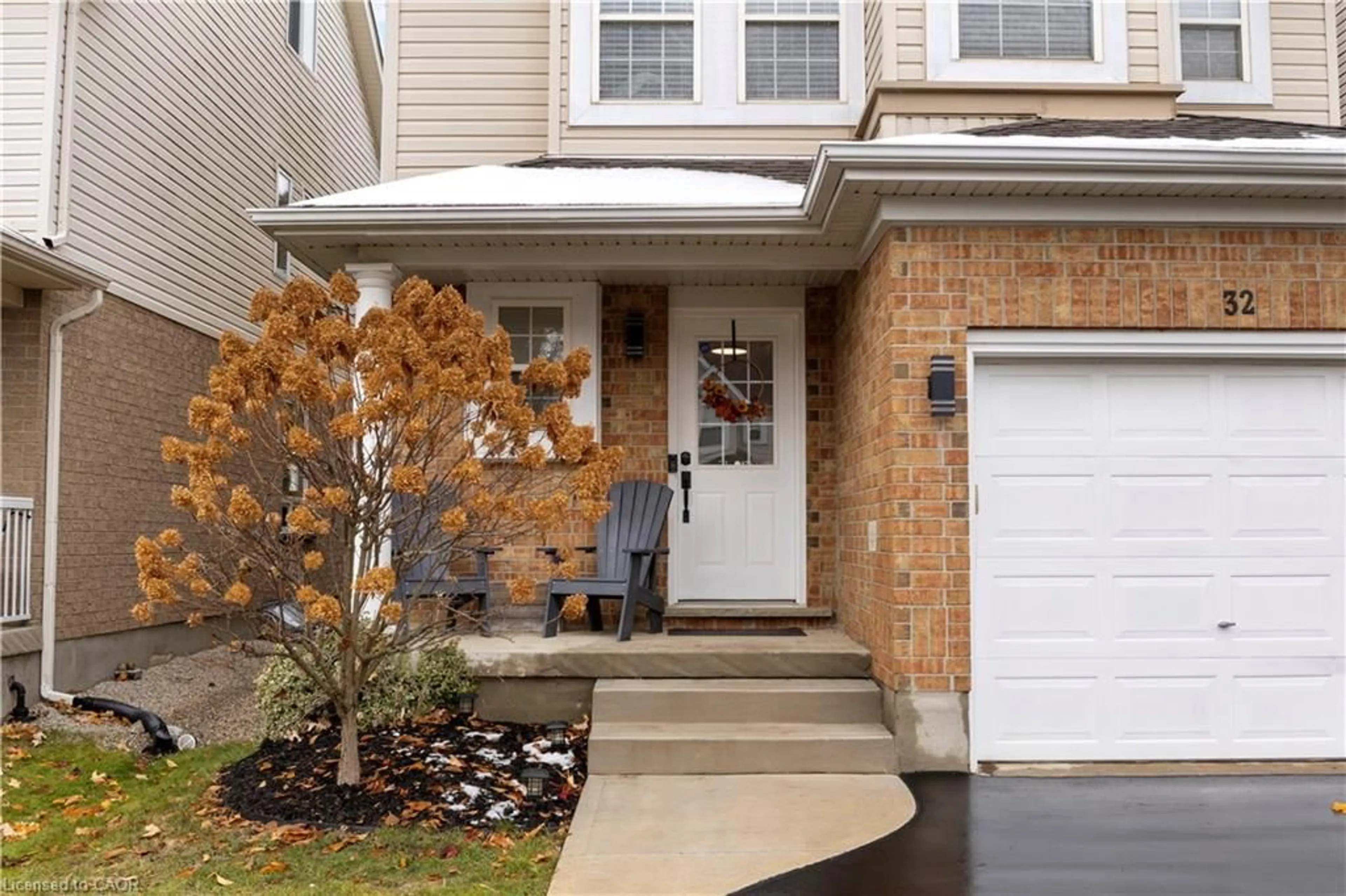 Unknown for 32 Maryann Price Lane, Cambridge Ontario N3C 4K6