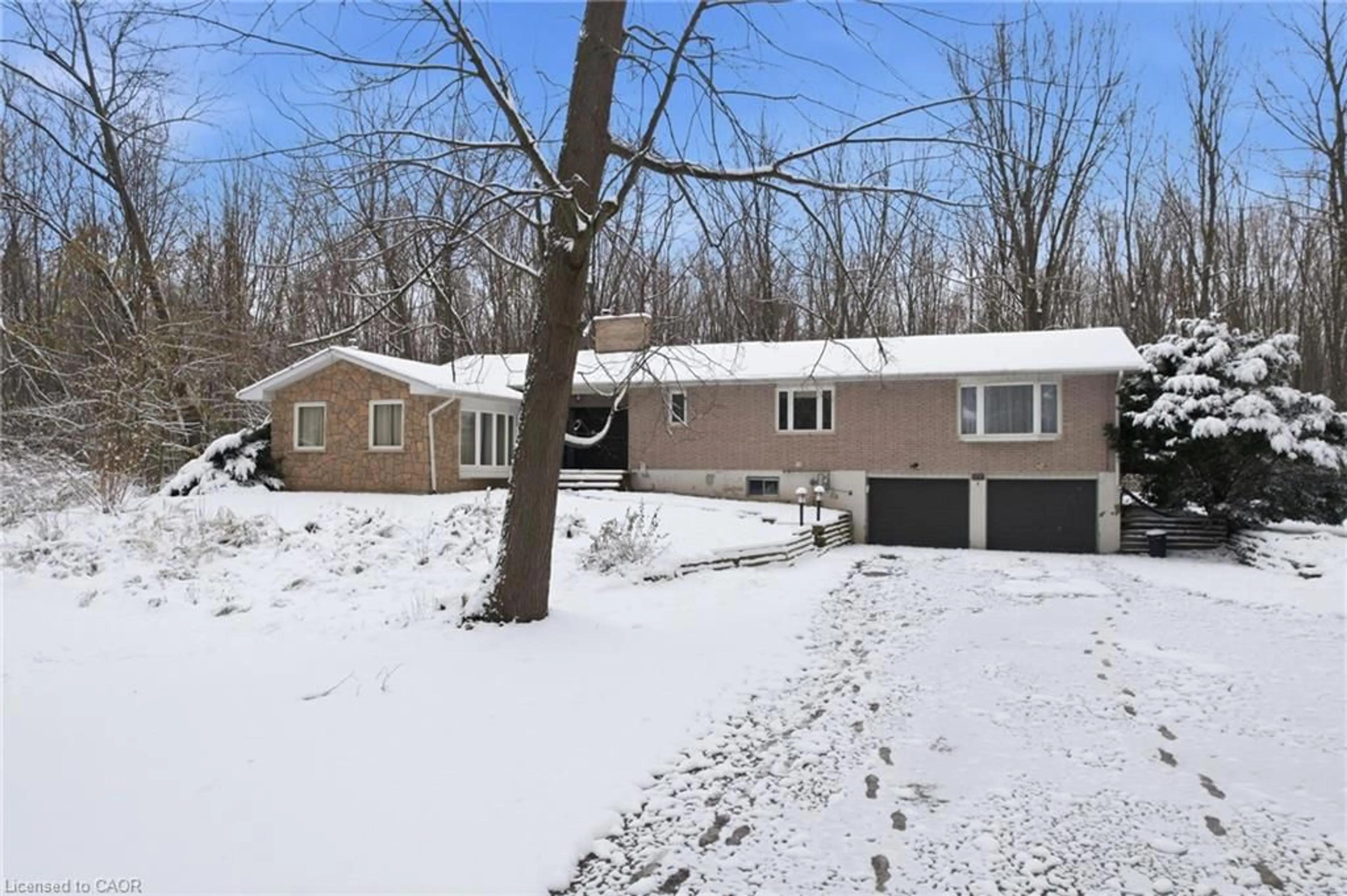 Unknown for 563 6th Concession Rd, Millgrove Ontario L8B 1N2