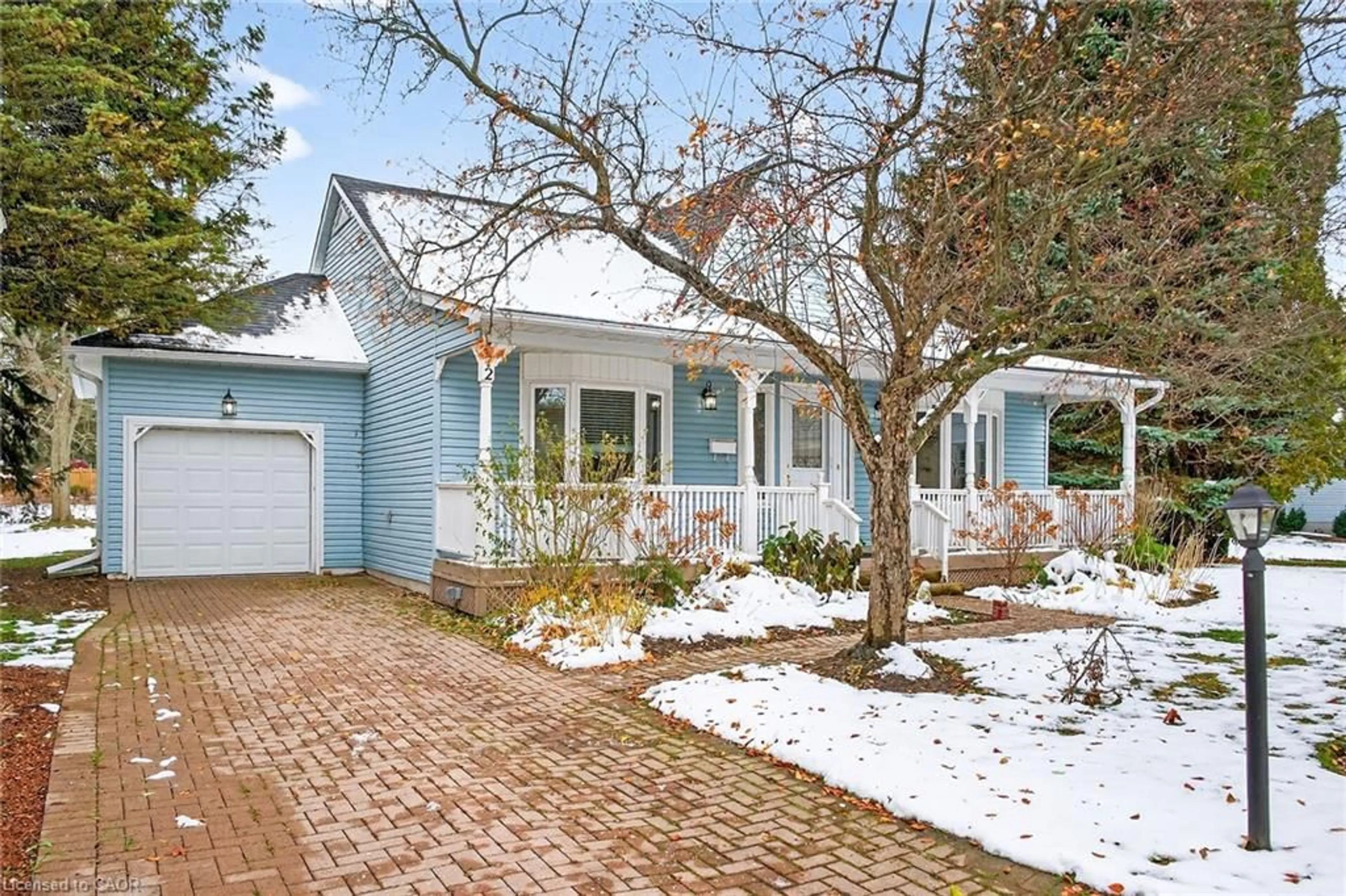 Home with brick exterior material, street for 372 Silverbirch Blvd, Mount Hope Ontario L0R 1W0