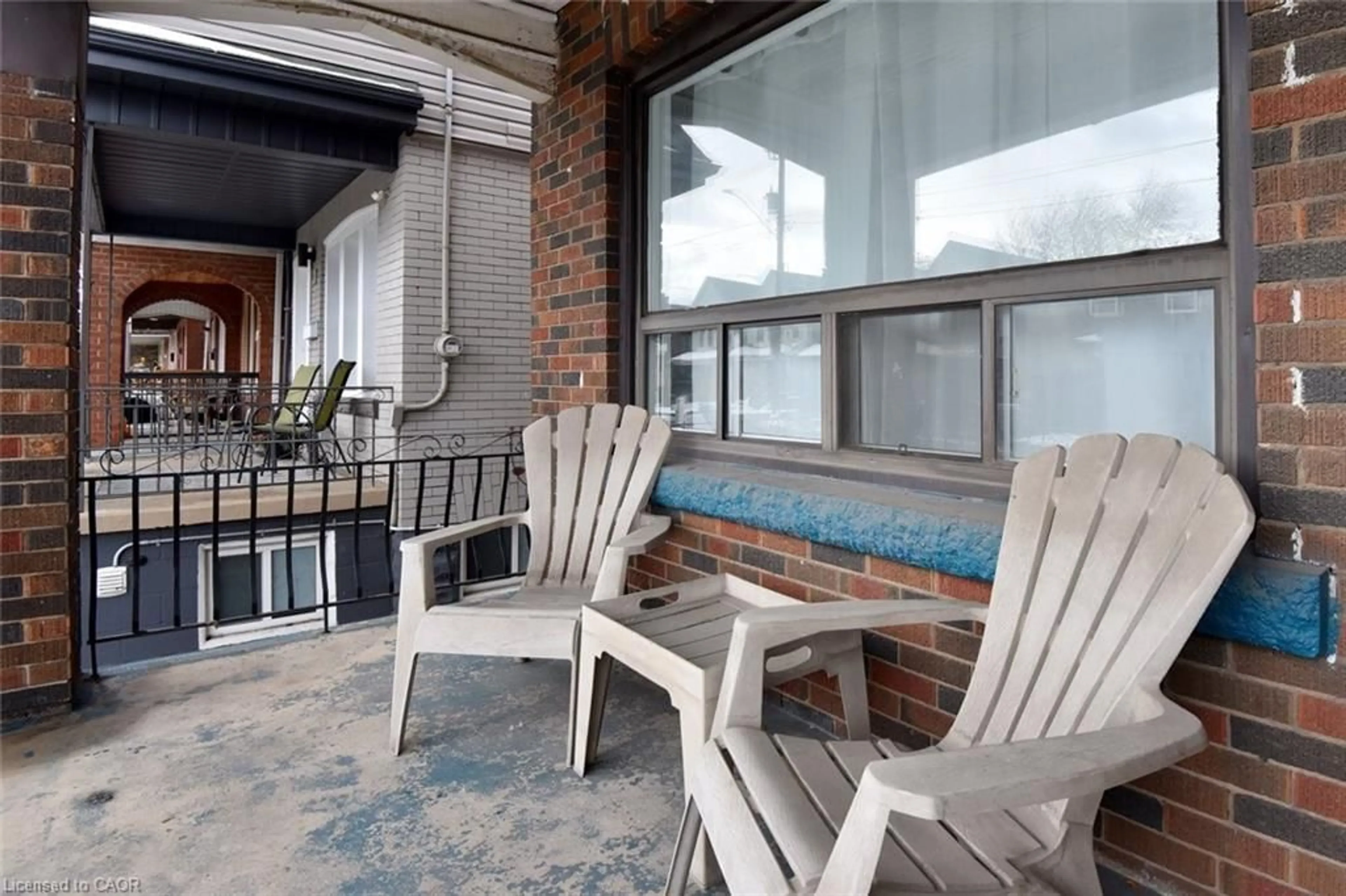 Patio, street for 69 Gage Ave, Hamilton Ontario L8L 6Z8