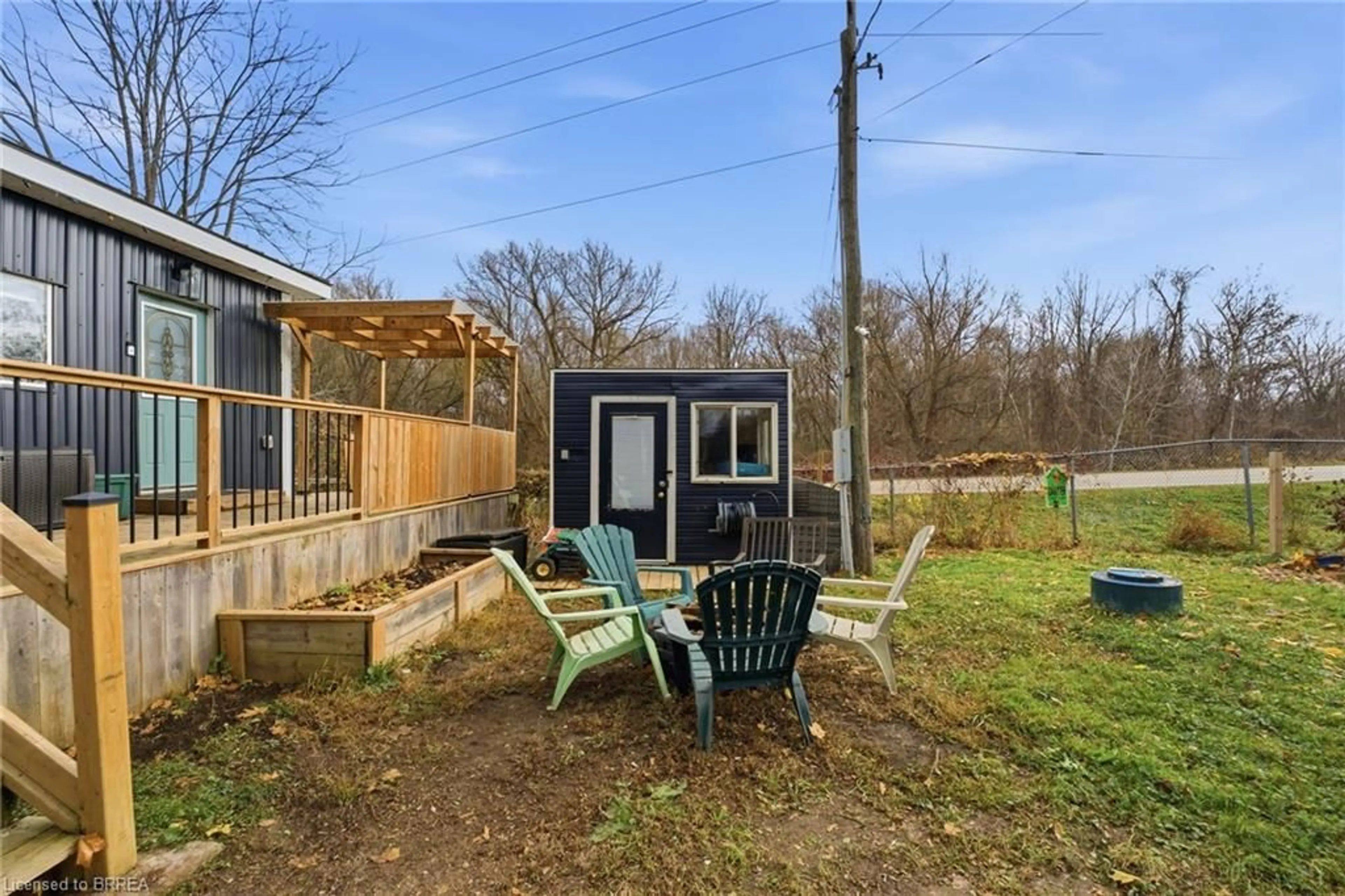 Patio, street for 99 Fourth Conc Rd #168, Burford Ontario N0E 1A0