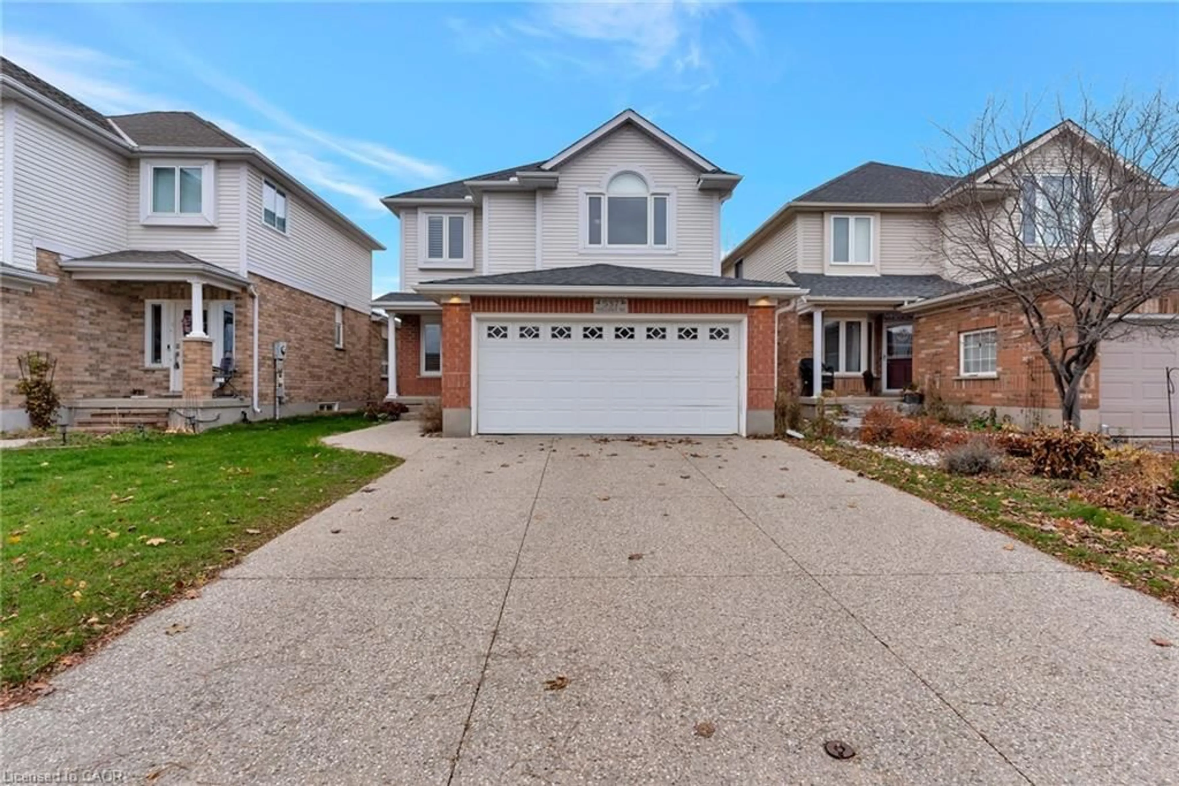 Home with brick exterior material, street for 537 Windjammer Way, Waterloo Ontario N2K 3Y5