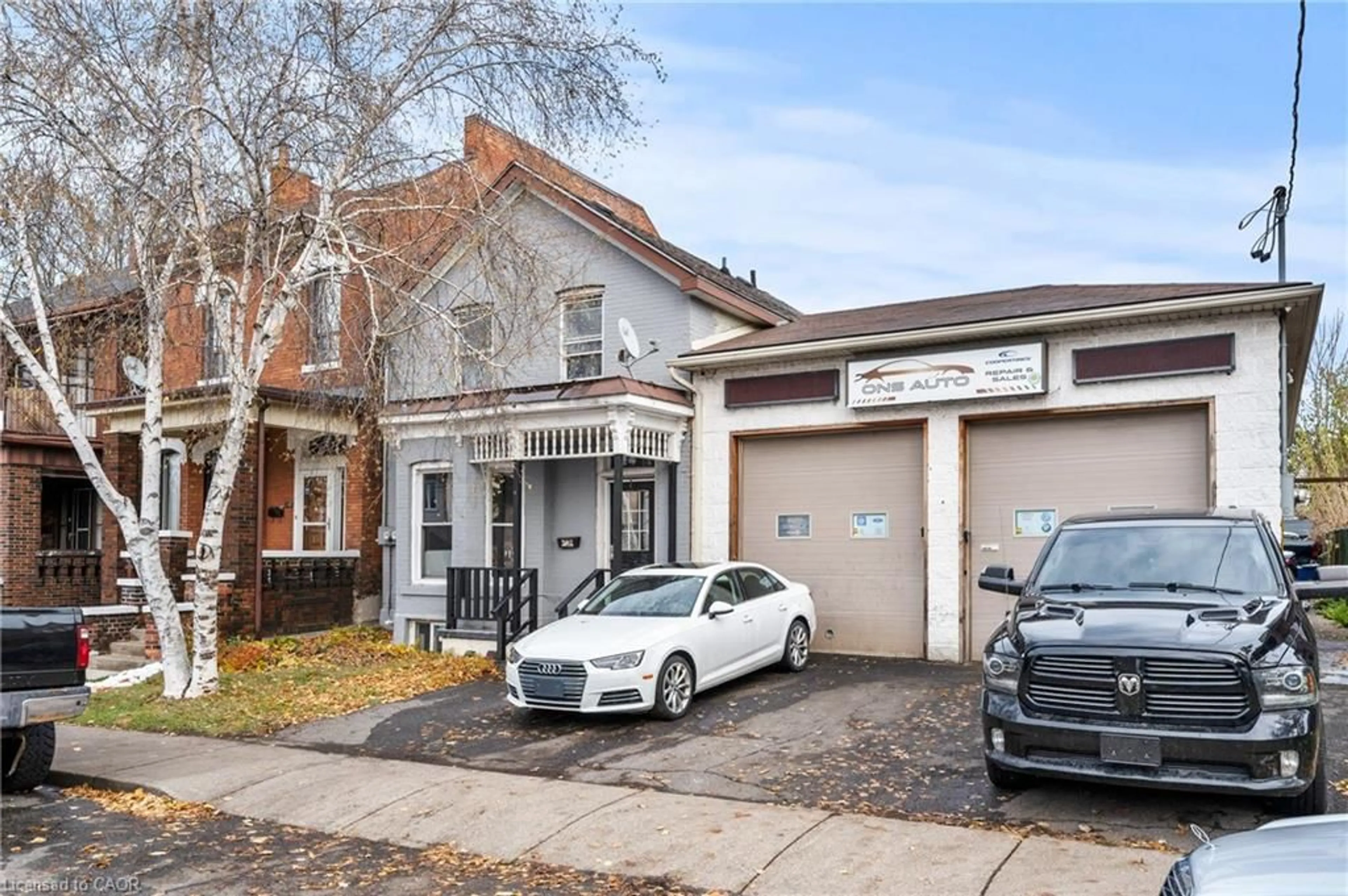 Home with brick exterior material, street for 246 Mary St, Hamilton Ontario L8L 4W1
