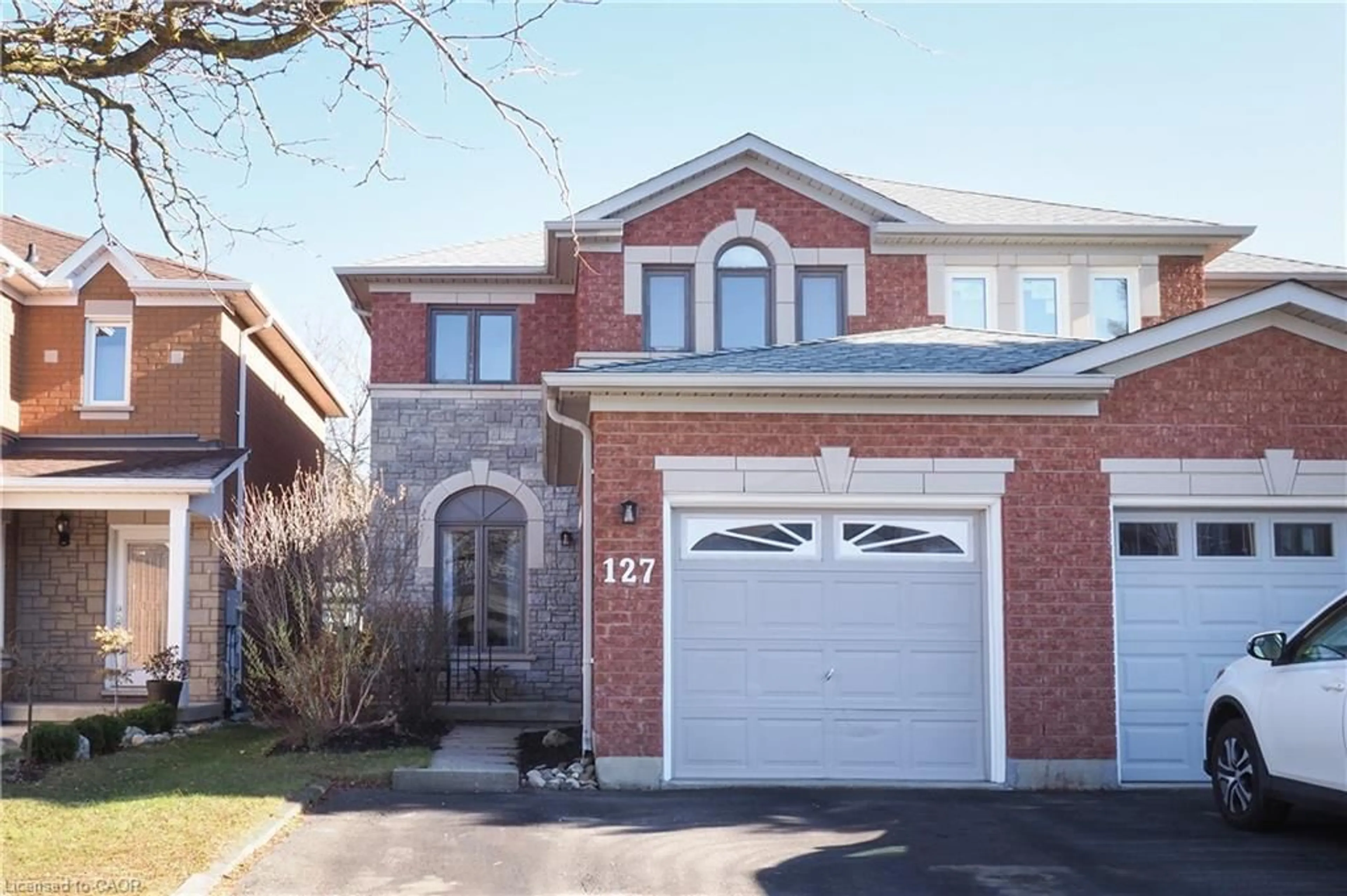 Home with brick exterior material, street for 127 Essex Point Dr, Cambridge Ontario N1T 1W6