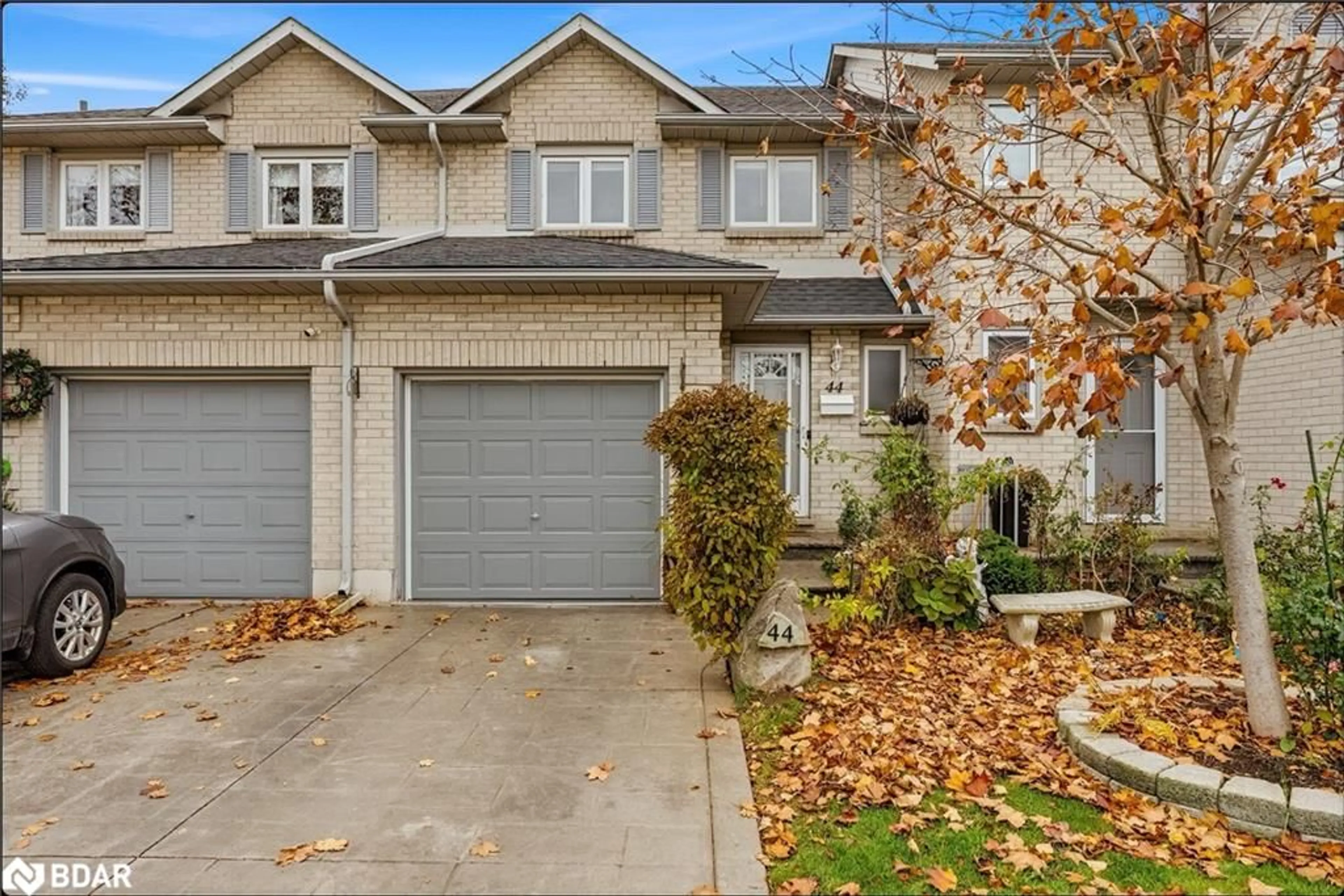 Unknown for 1 Royalwood Crt #44, Hamilton Ontario L8E 4Y3