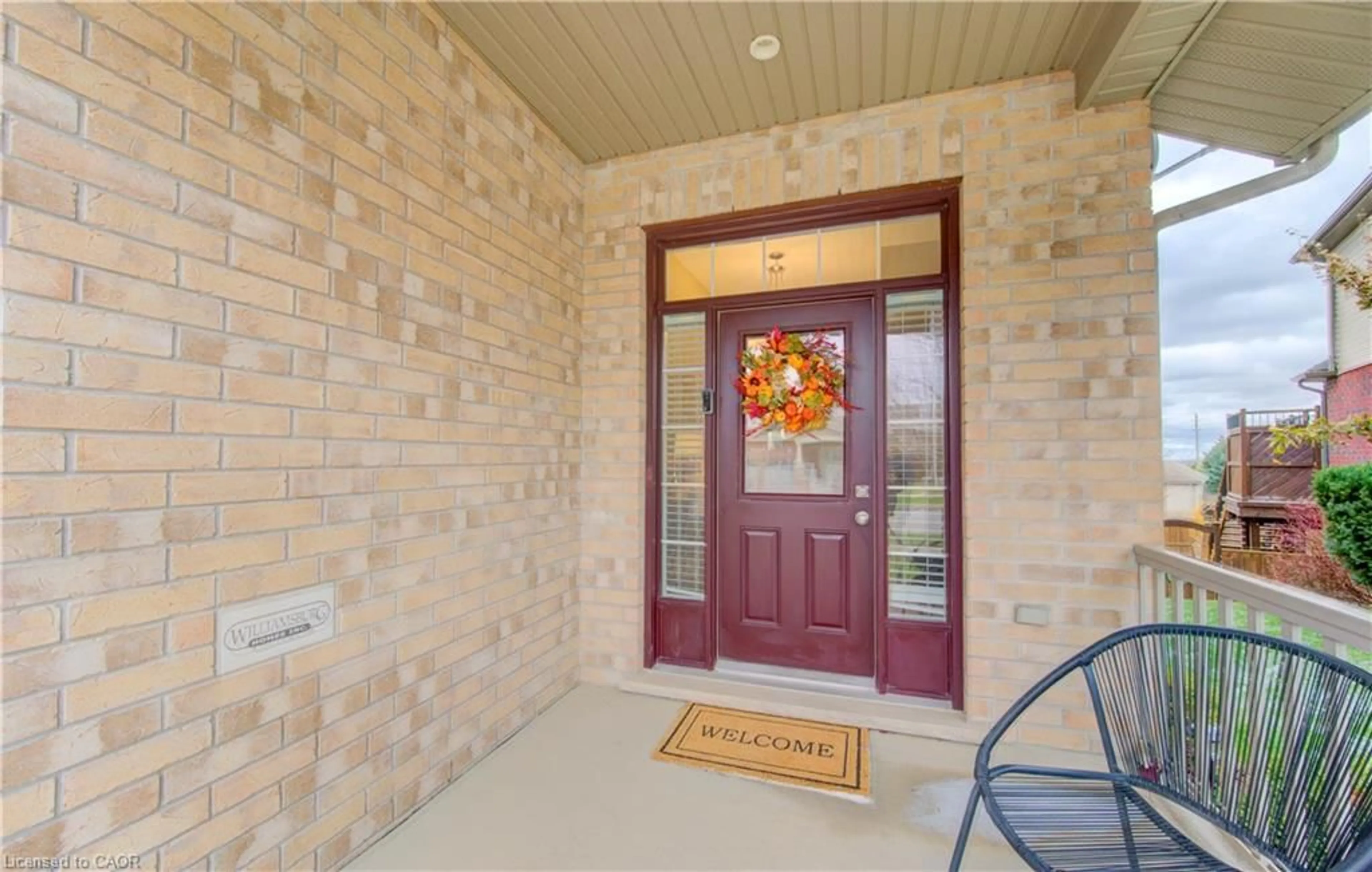 Indoor entryway for 601 Isaiah Cres, Kitchener Ontario N2E 0E6