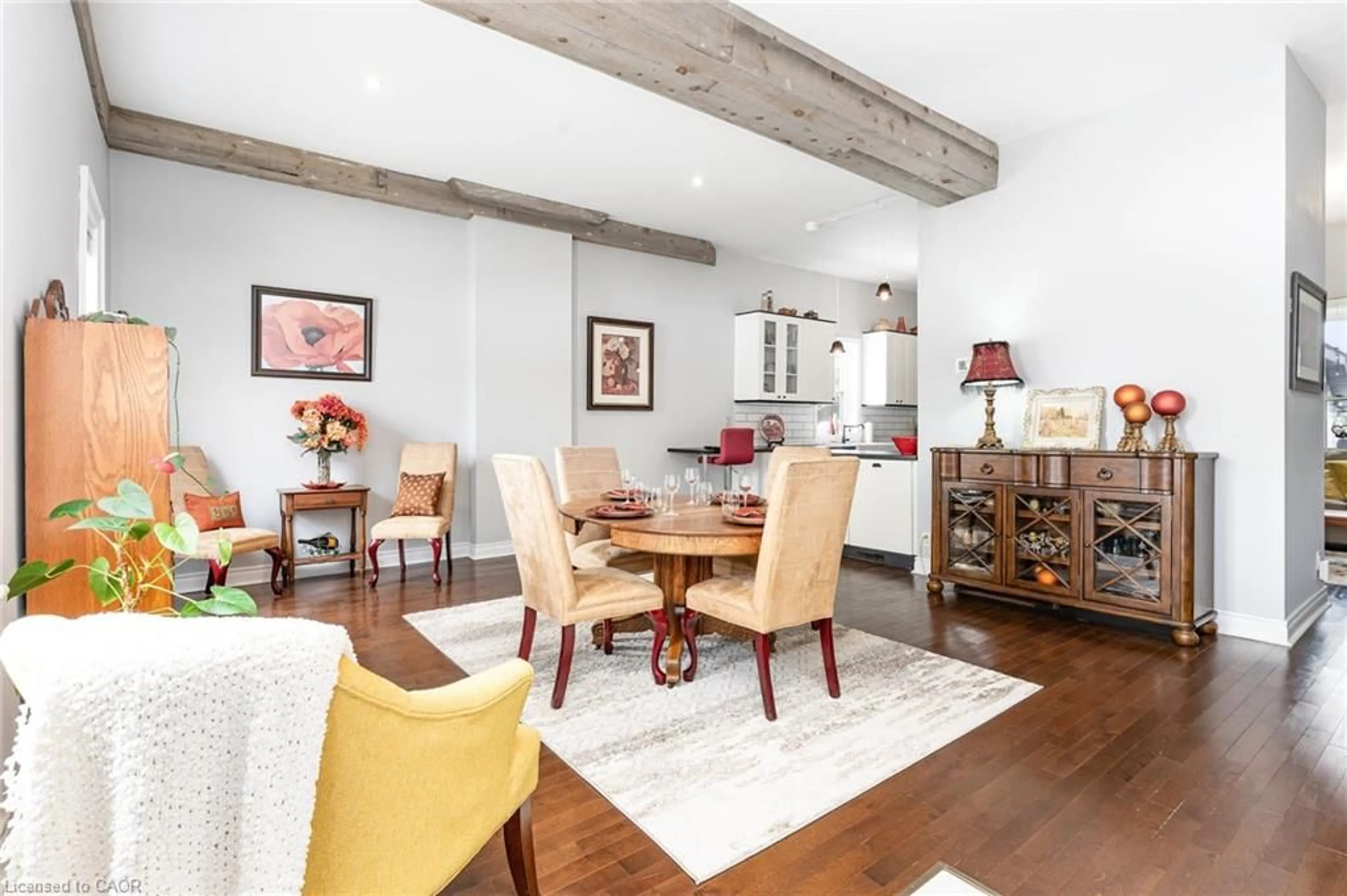 Dining room, wood/laminate floor for 292 Lambton St, Durham Ontario N0G 1R0