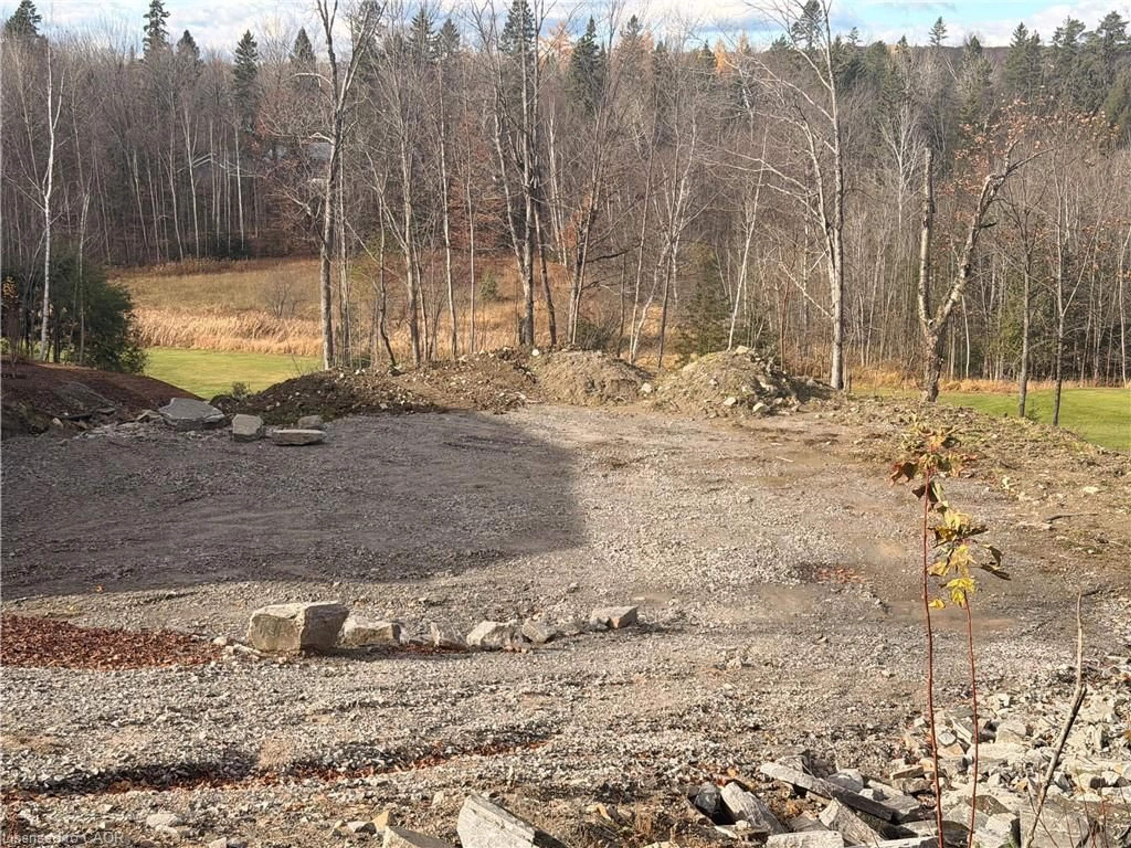 A pic from outside/outdoor area/front of a property/back of a property/a pic from drone, forest/trees view for LOT 8 St Andrew's Cir, Huntsville Ontario P1H 1B1