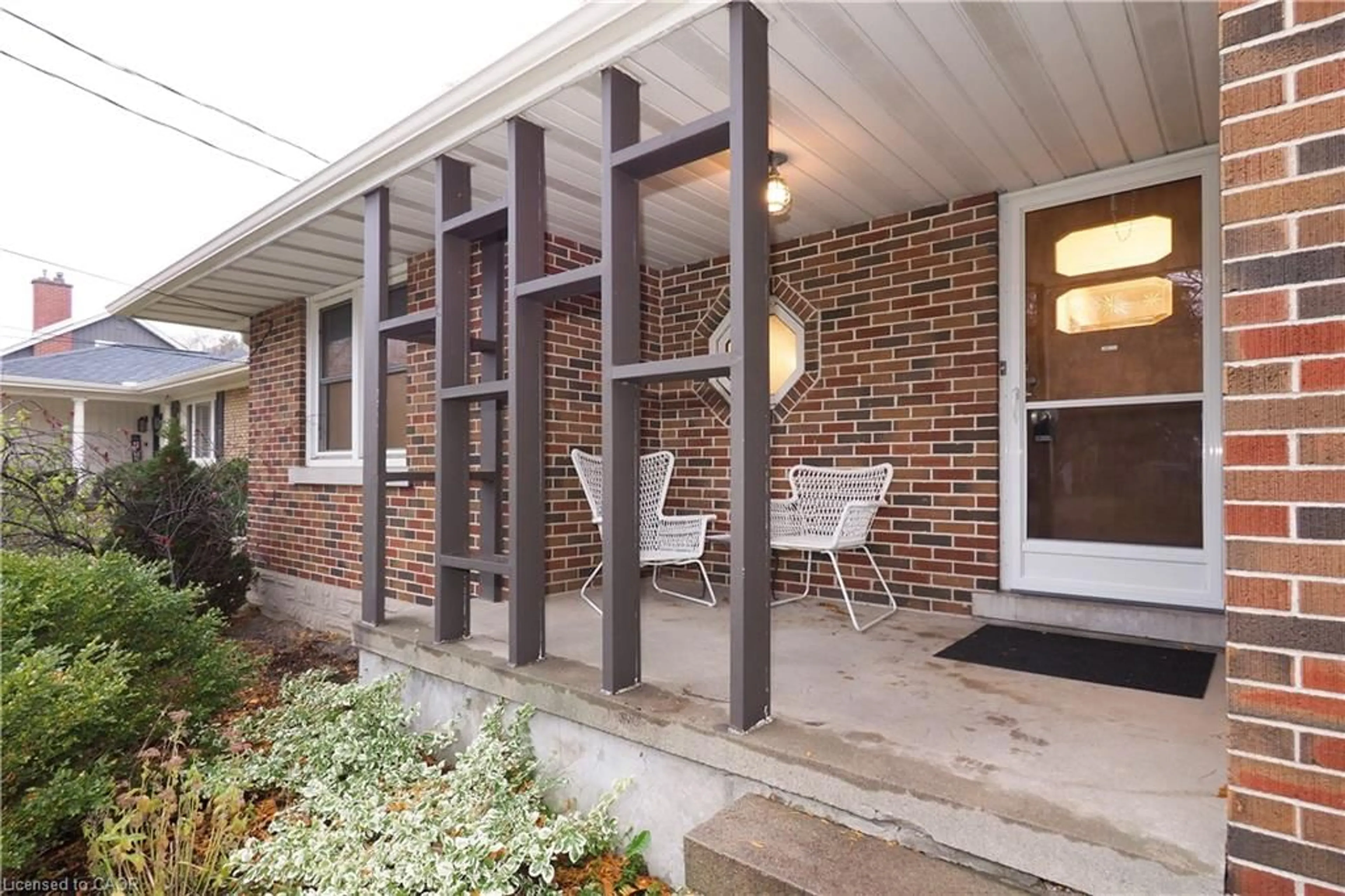 Home with brick exterior material, street for 296 Dumfries Ave, Kitchener Ontario N2H 2E8