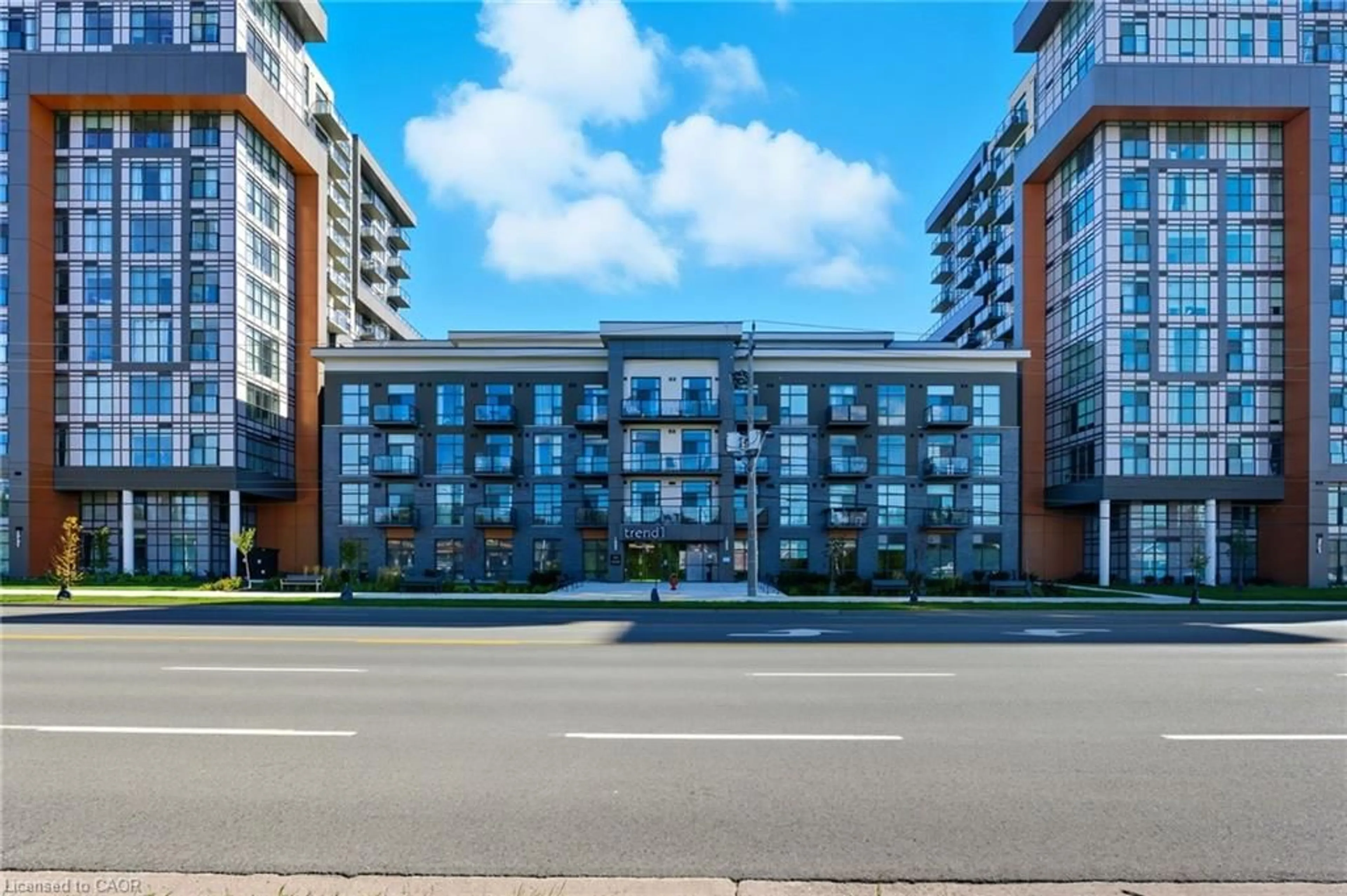 Unknown for 450 Dundas St #102, Waterdown Ontario L8B 1Z2