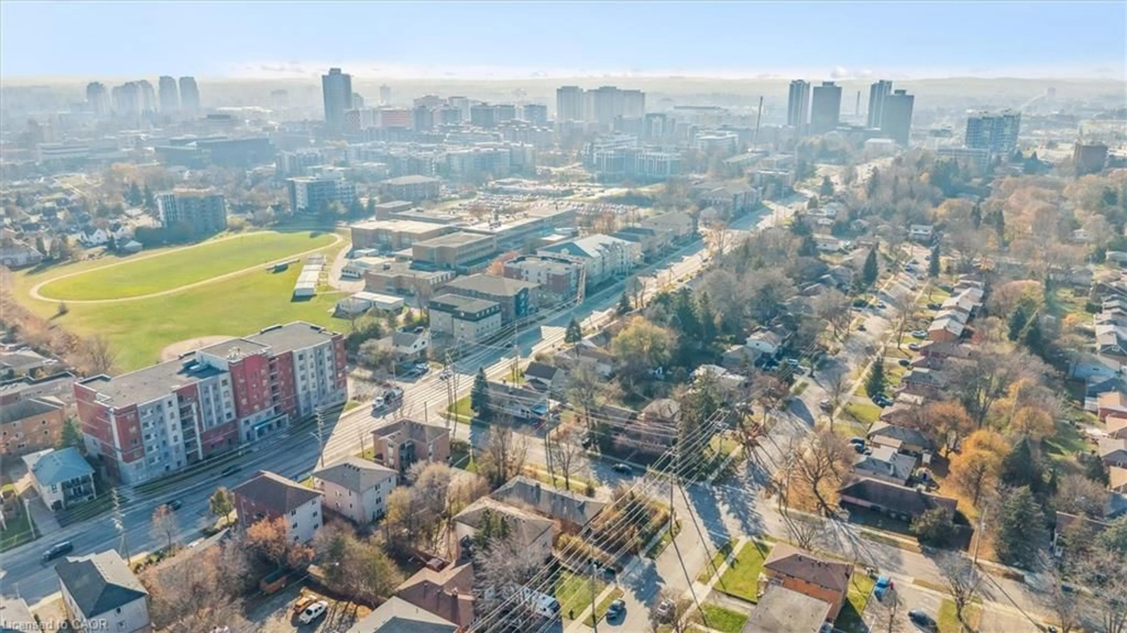 A pic from outside/outdoor area/front of a property/back of a property/a pic from drone, city buildings view from balcony for 25 High St, Waterloo Ontario N2L 3X4