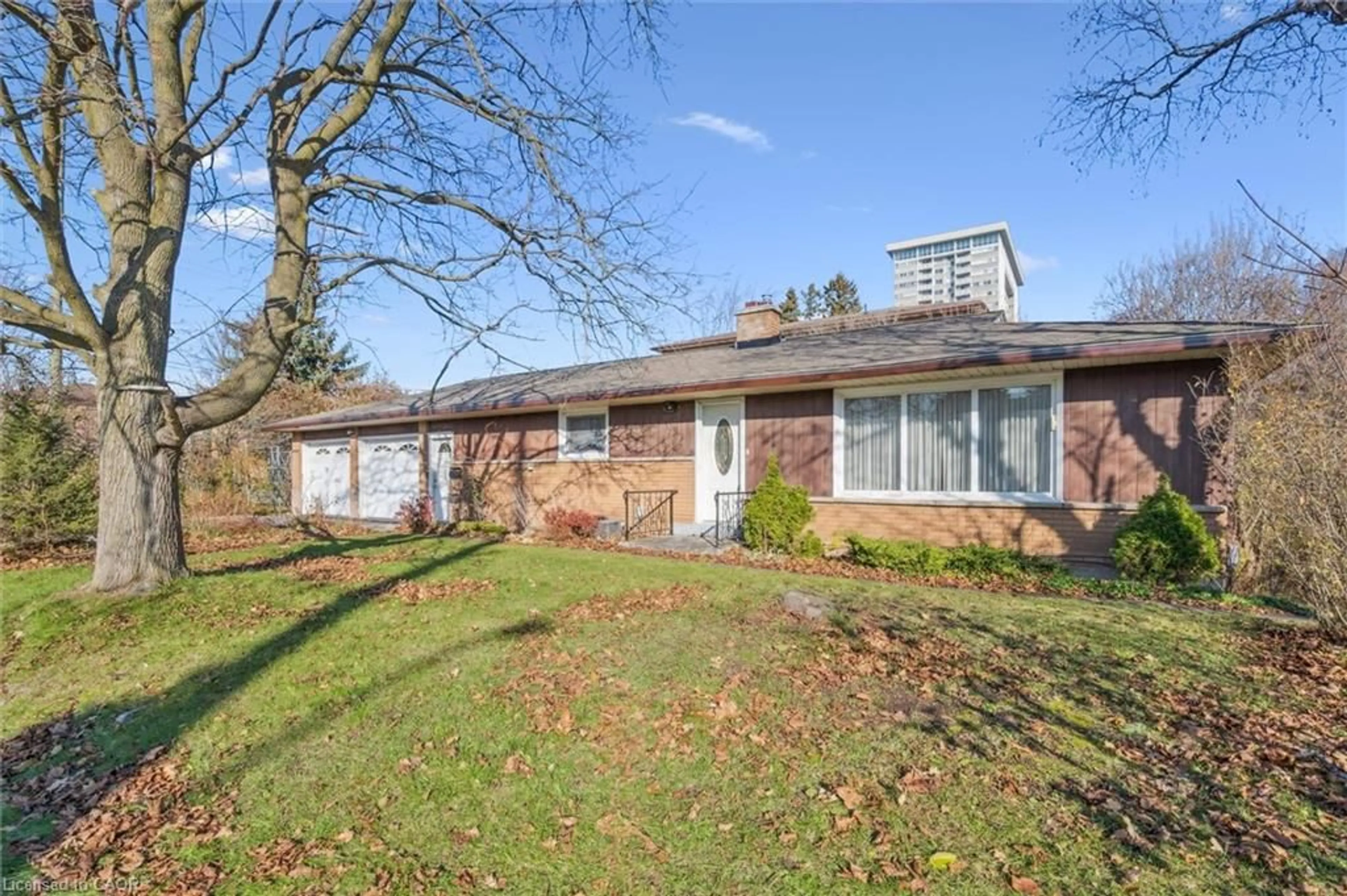 Home with brick exterior material, street for 366 Holly St, Waterloo Ontario N2L 4G3