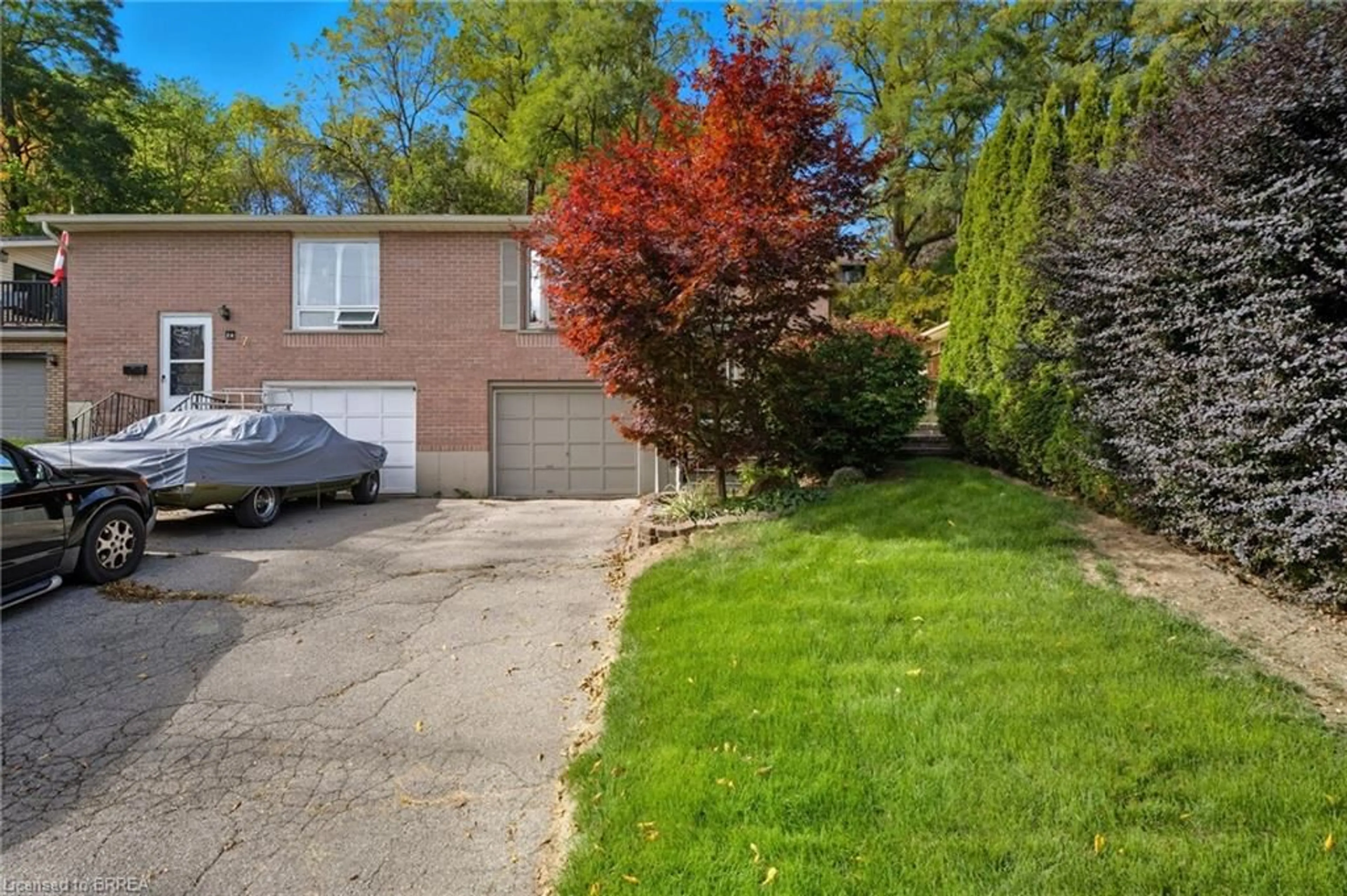 Unknown for 7 Acres St, Paris Ontario N3L 2E8