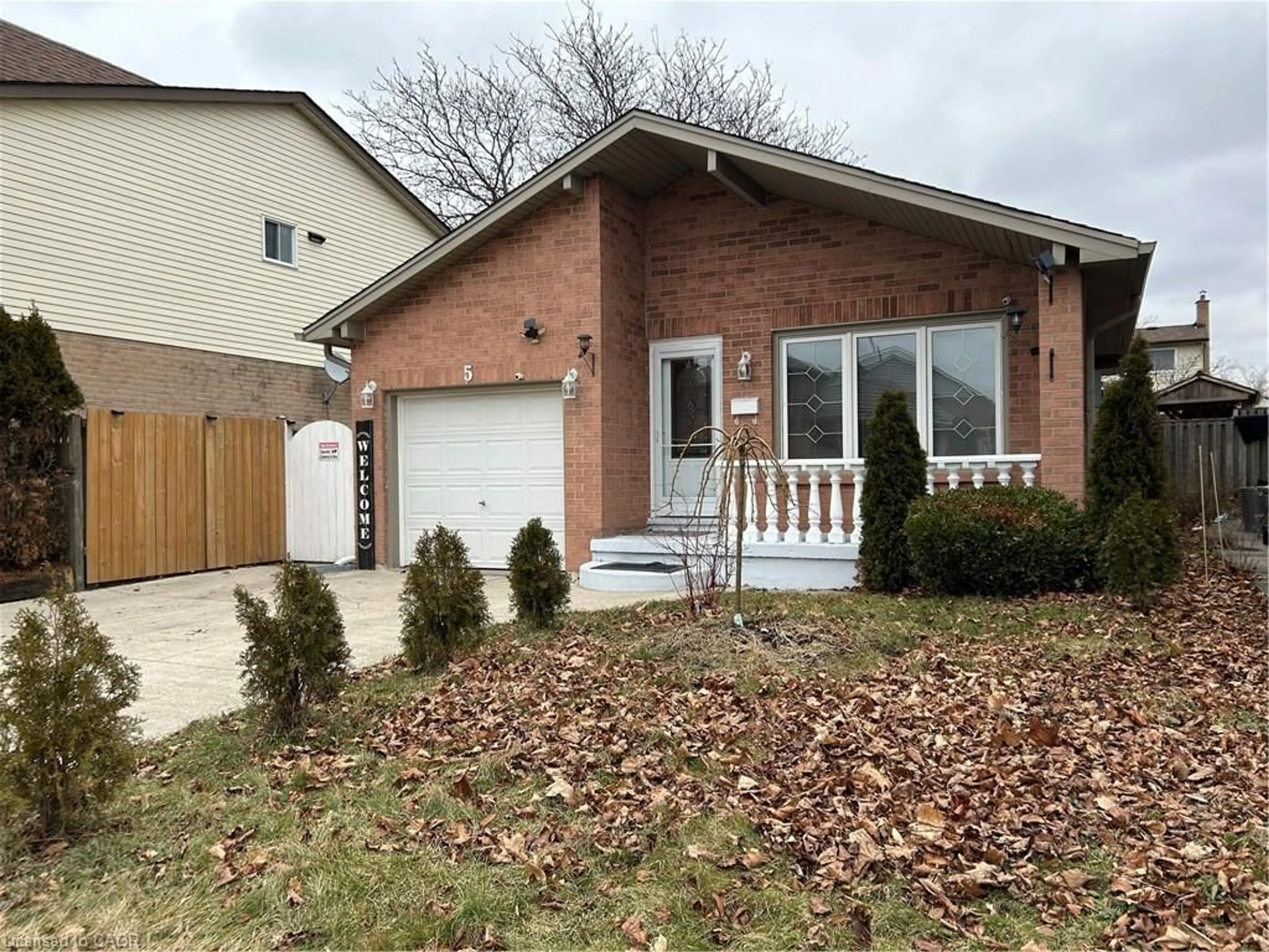 Home with brick exterior material, street for 5 Twinoaks Cres, Stoney Creek Ontario L8J 2E6