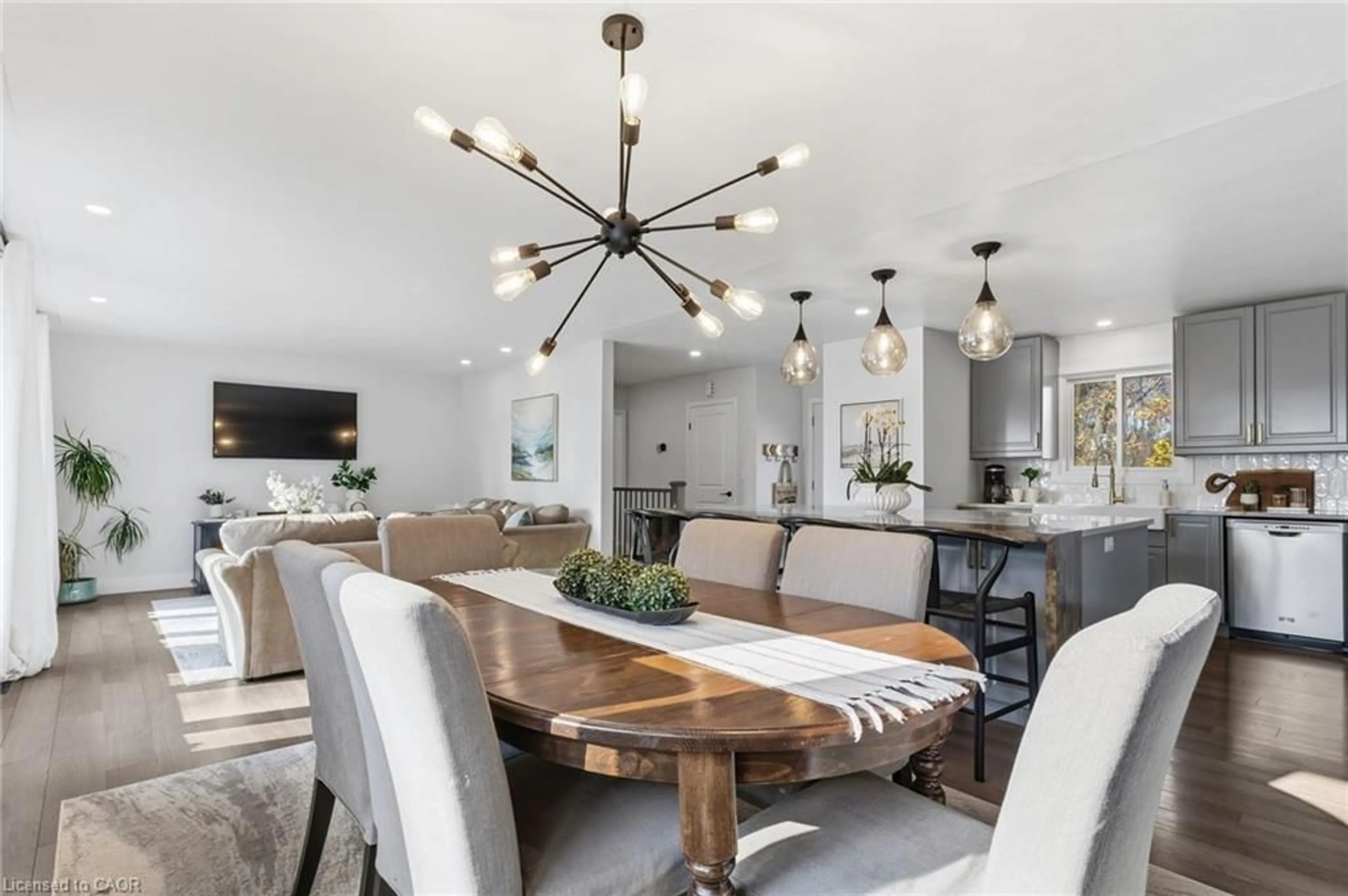 Unknown for 34 Dora Dr, Simcoe Ontario N3Y 1X8