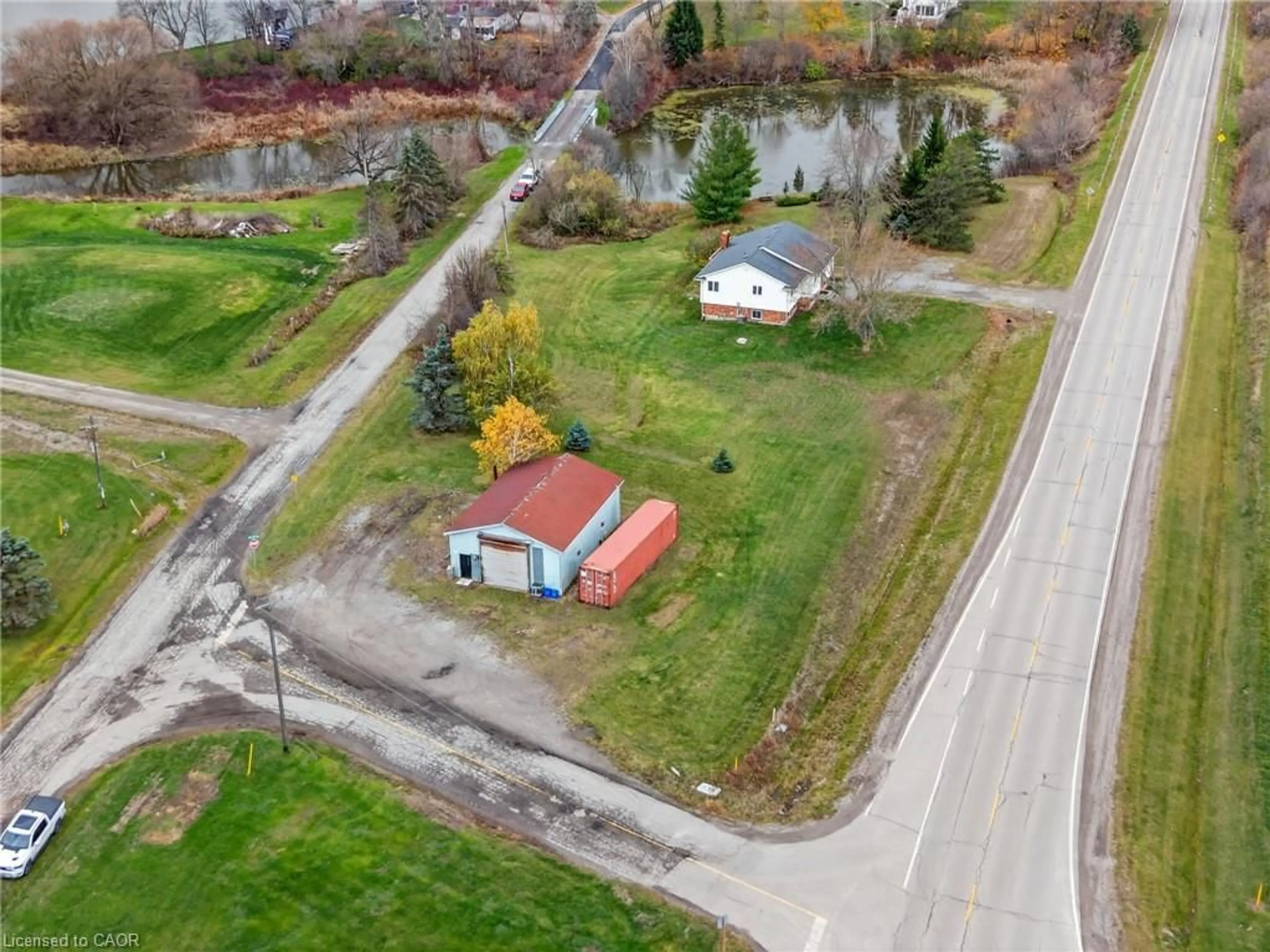 A pic from outside/outdoor area/front of a property/back of a property/a pic from drone, street for 713 Haldimand Rd 17, Dunnville Ontario N1A 2W4
