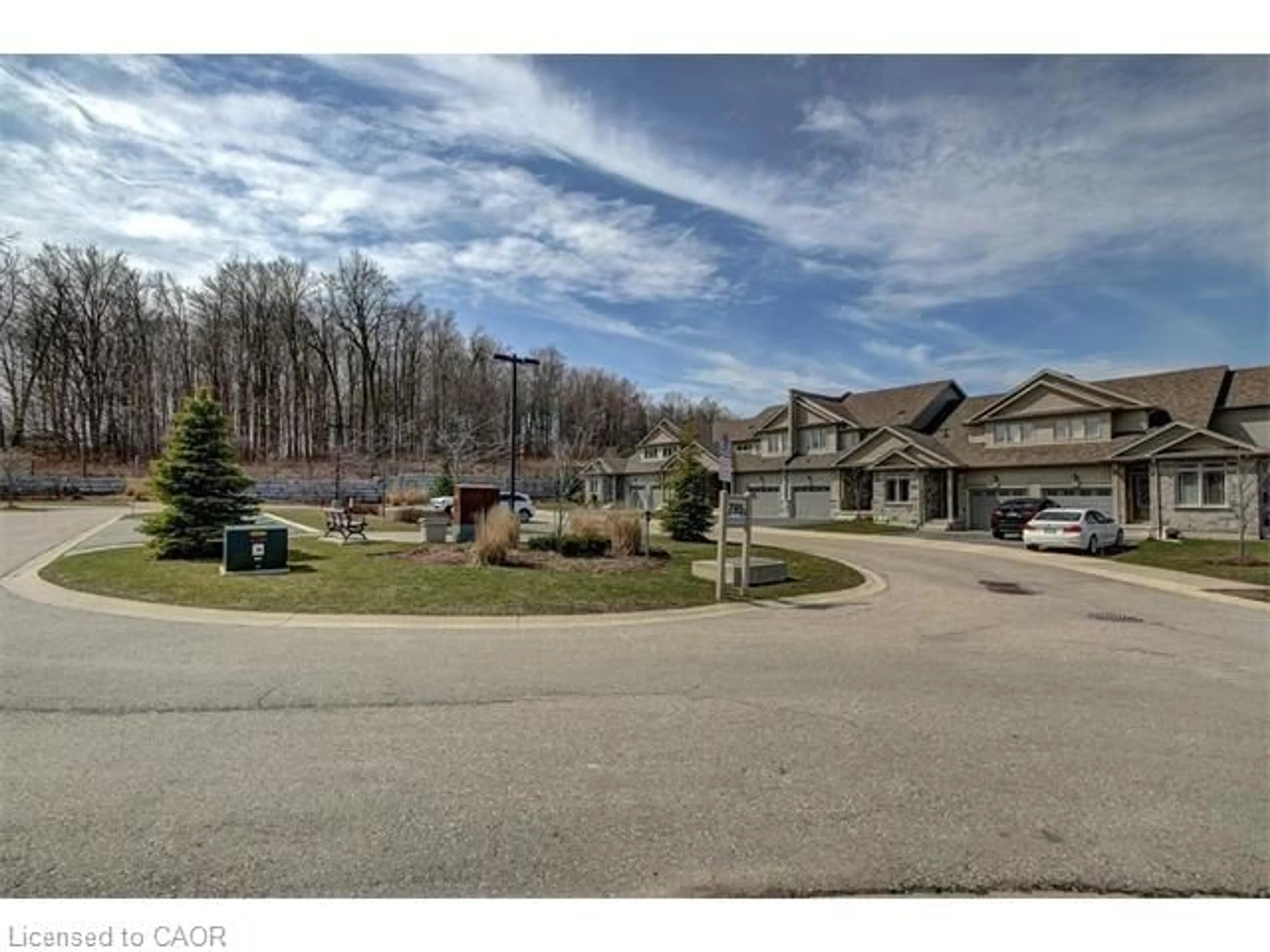 A pic from outside/outdoor area/front of a property/back of a property/a pic from drone, street for 795 Laurelwood Dr #A3, Waterloo Ontario N2V 0A3