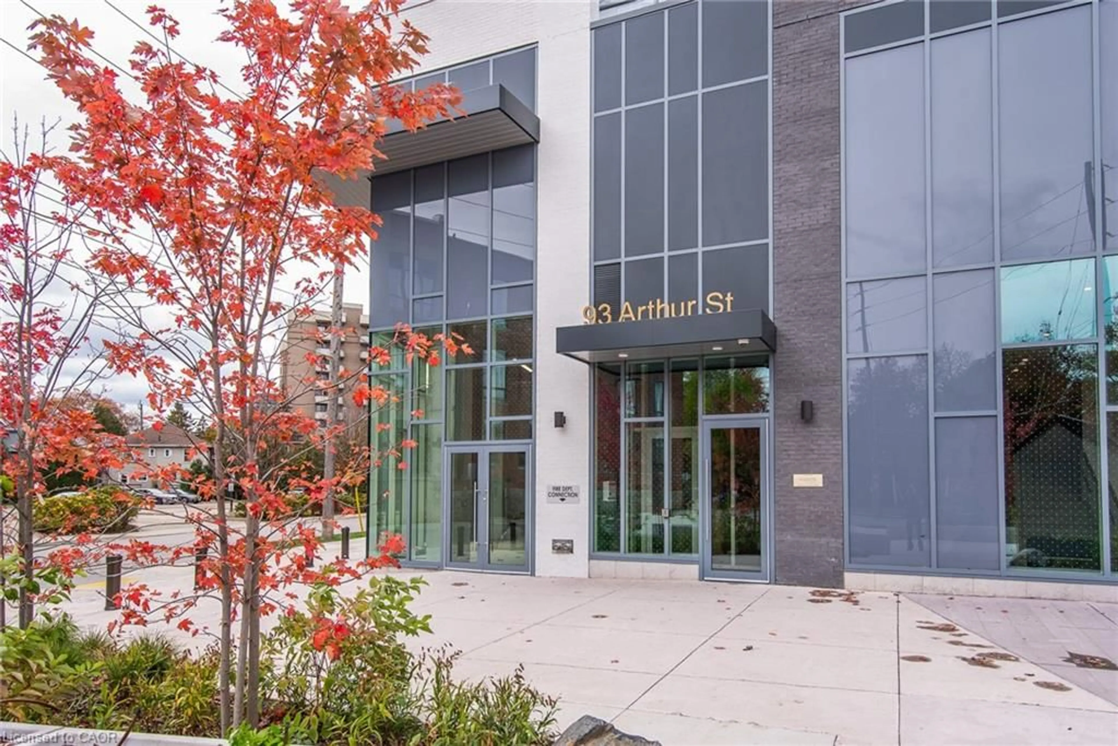 Indoor foyer for 93 Arthur St #1303, Guelph Ontario N1E 0T3