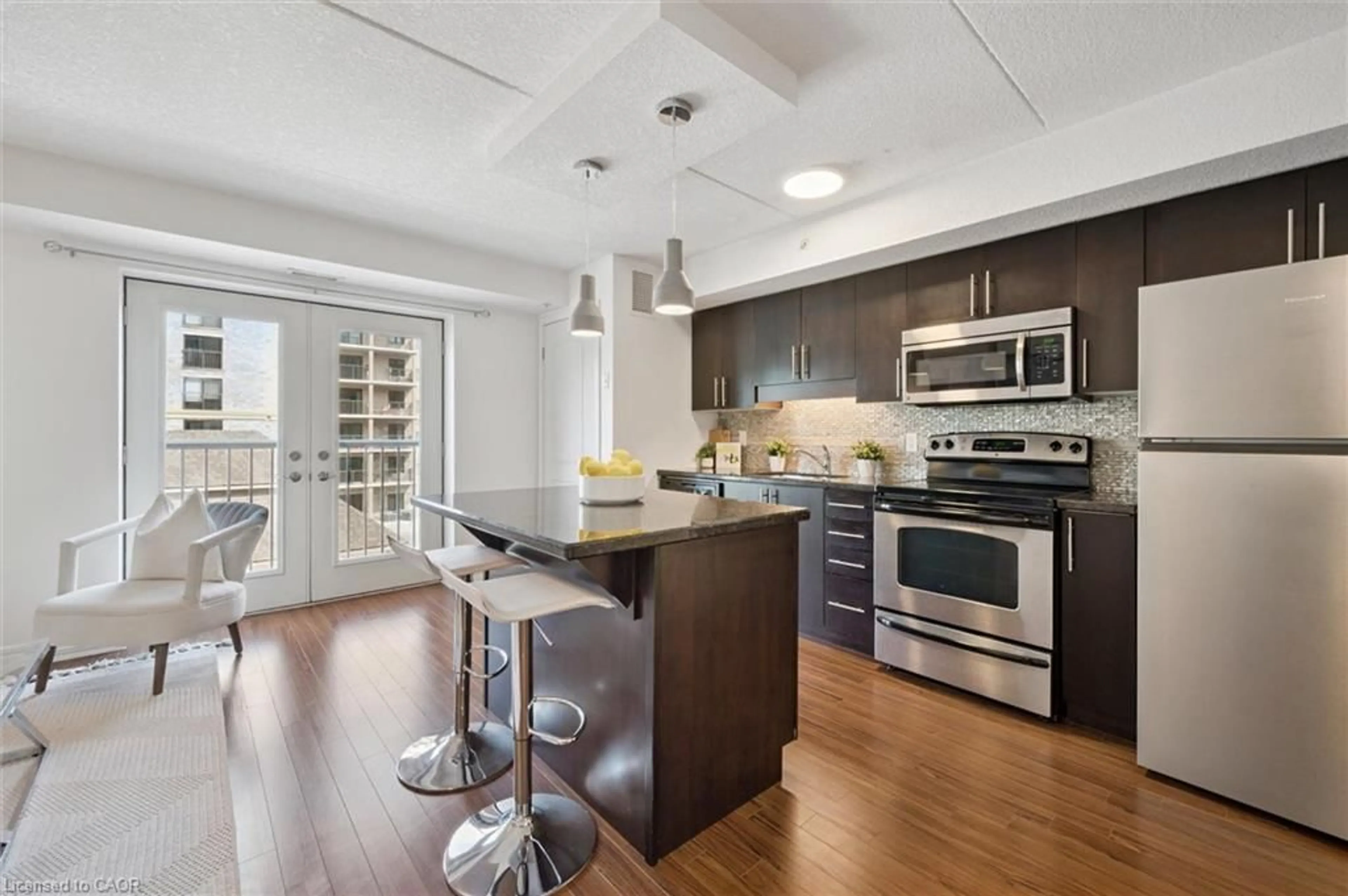 Open concept kitchen, unknown for 776 Laurelwood Dr #307, Waterloo Ontario N2V 0A8