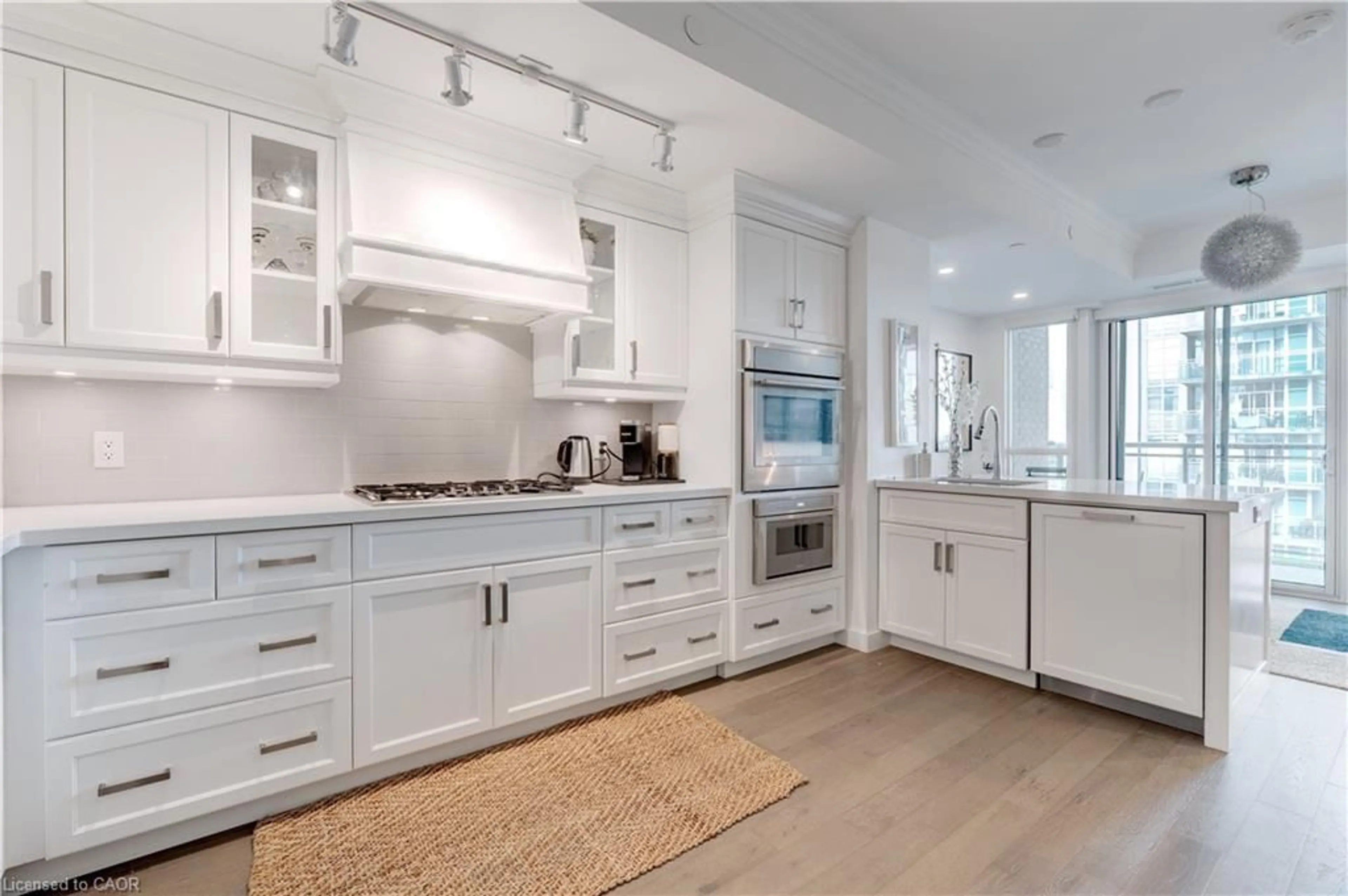 Open concept kitchen, ceramic/tile floor for 2060 Lakeshore Rd #1102, Burlington Ontario L7R 0G2