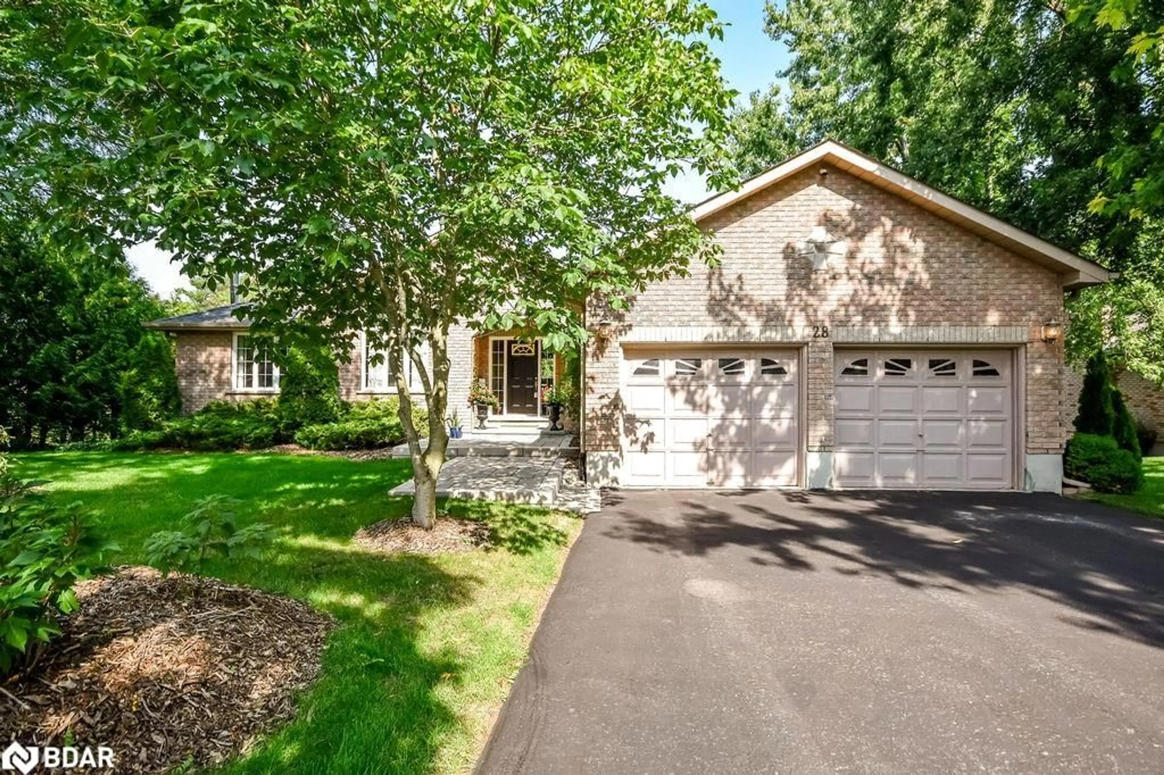 Unknown for 28 Nicholson Cres, Springwater Ontario L9X 0G9