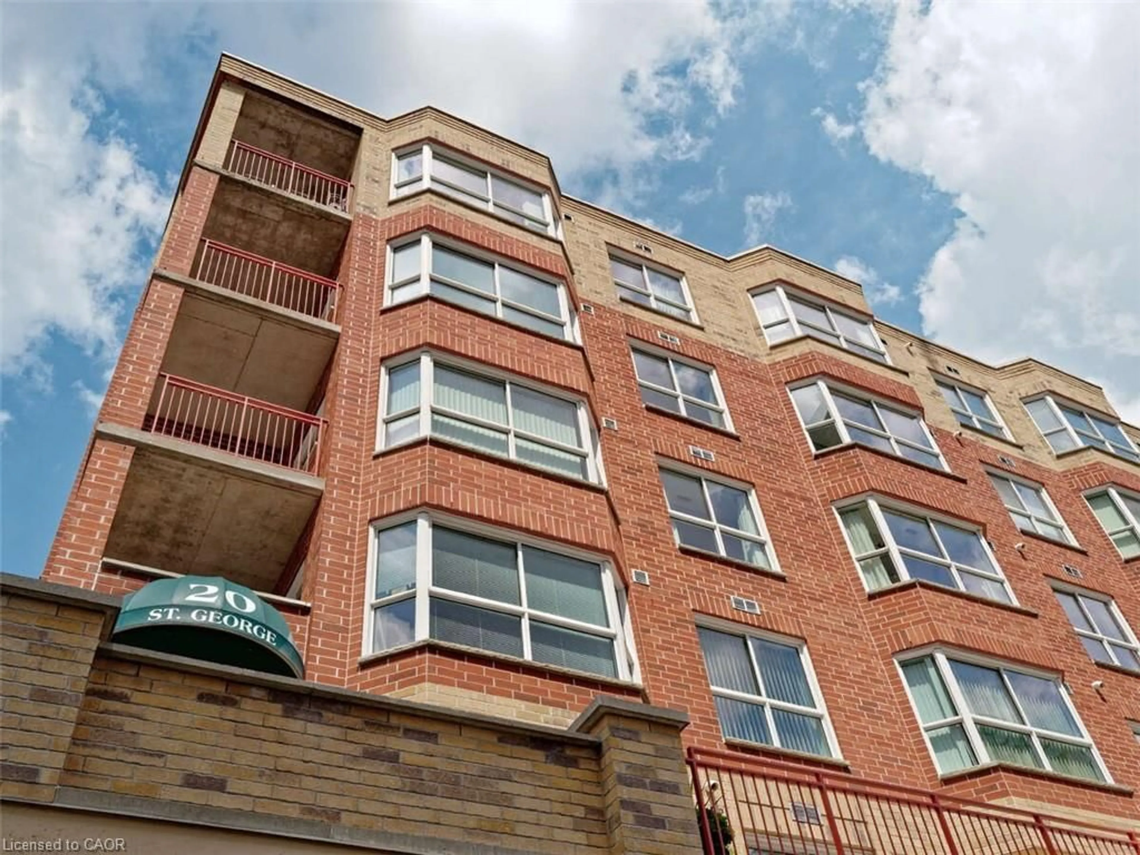 Home with brick exterior material, building for 20 St George St #507, Kitchener Ontario N2G 2S7