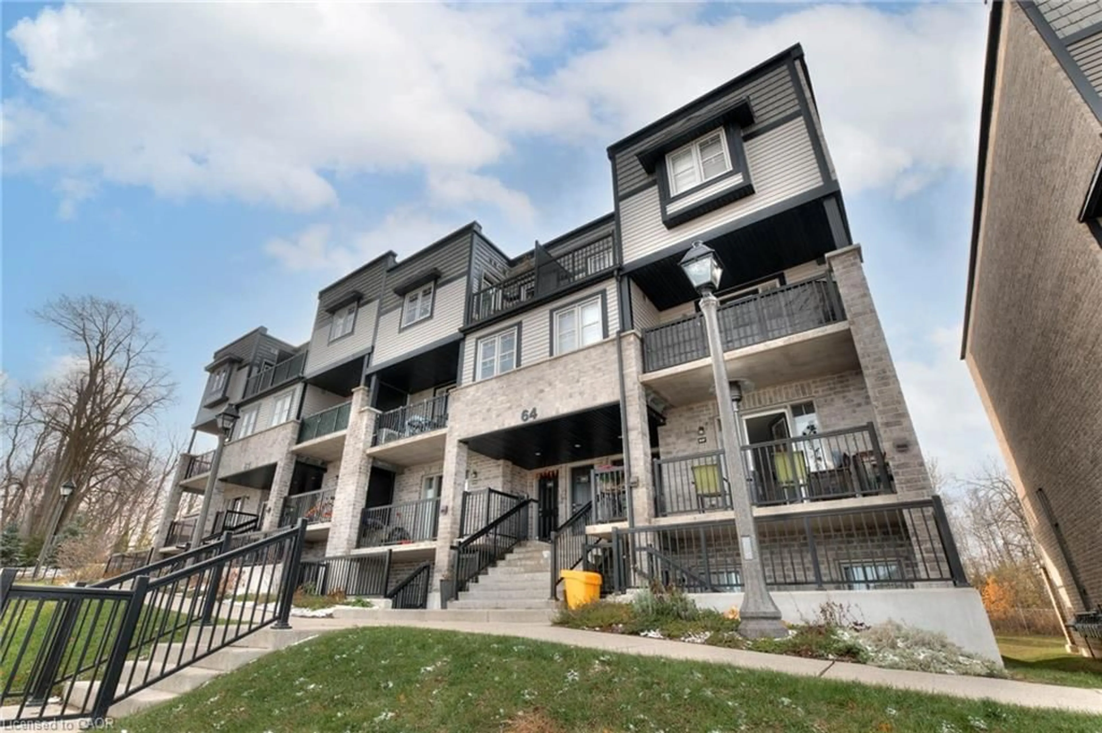 A pic from outside/outdoor area/front of a property/back of a property/a pic from drone, building for 1989 Ottawa St #64D, Kitchener Ontario N2E 0G7