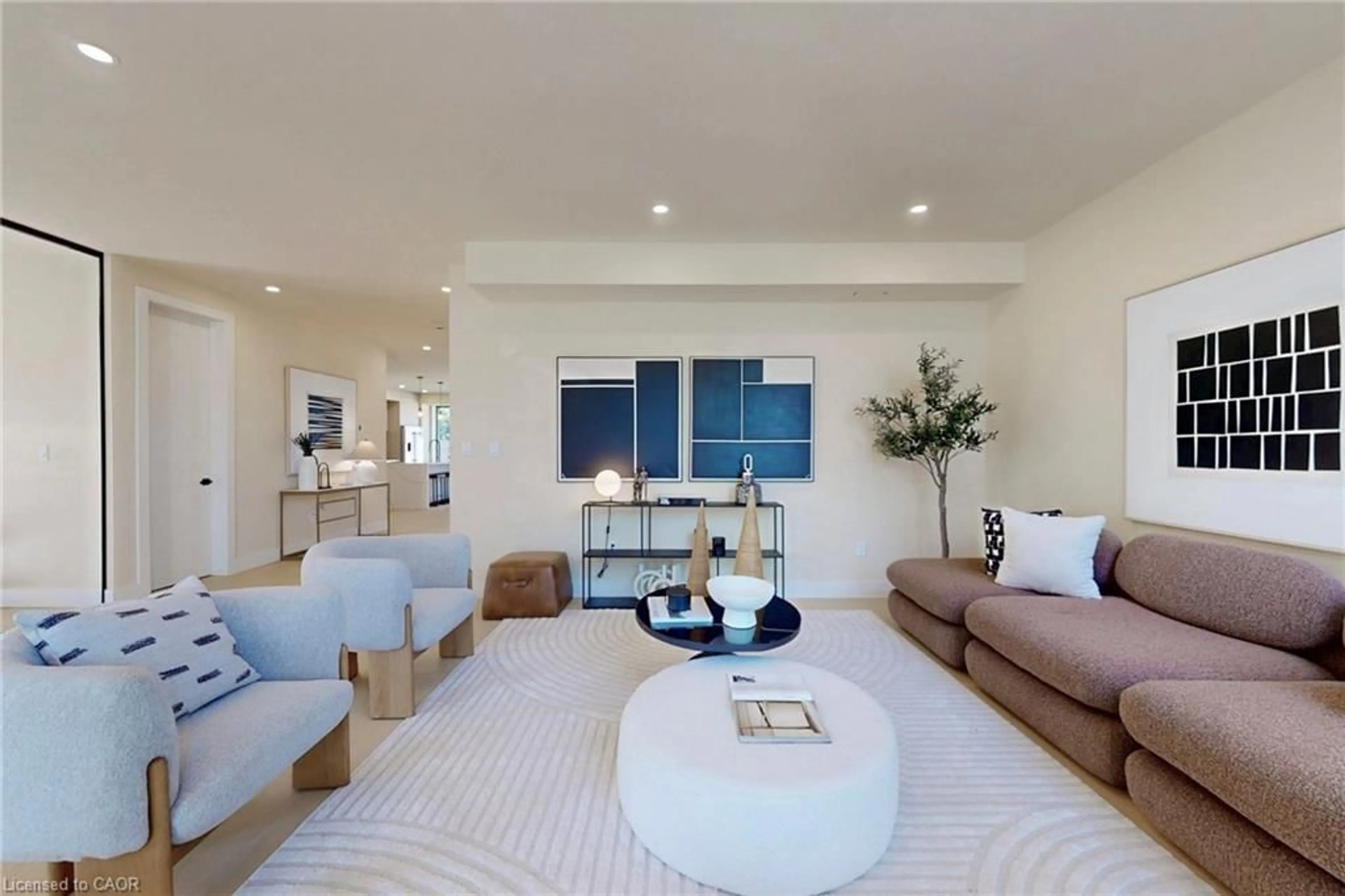 Living room with furniture, unknown for 28 Dunsmore Garden, Toronto Ontario M3H 3M2