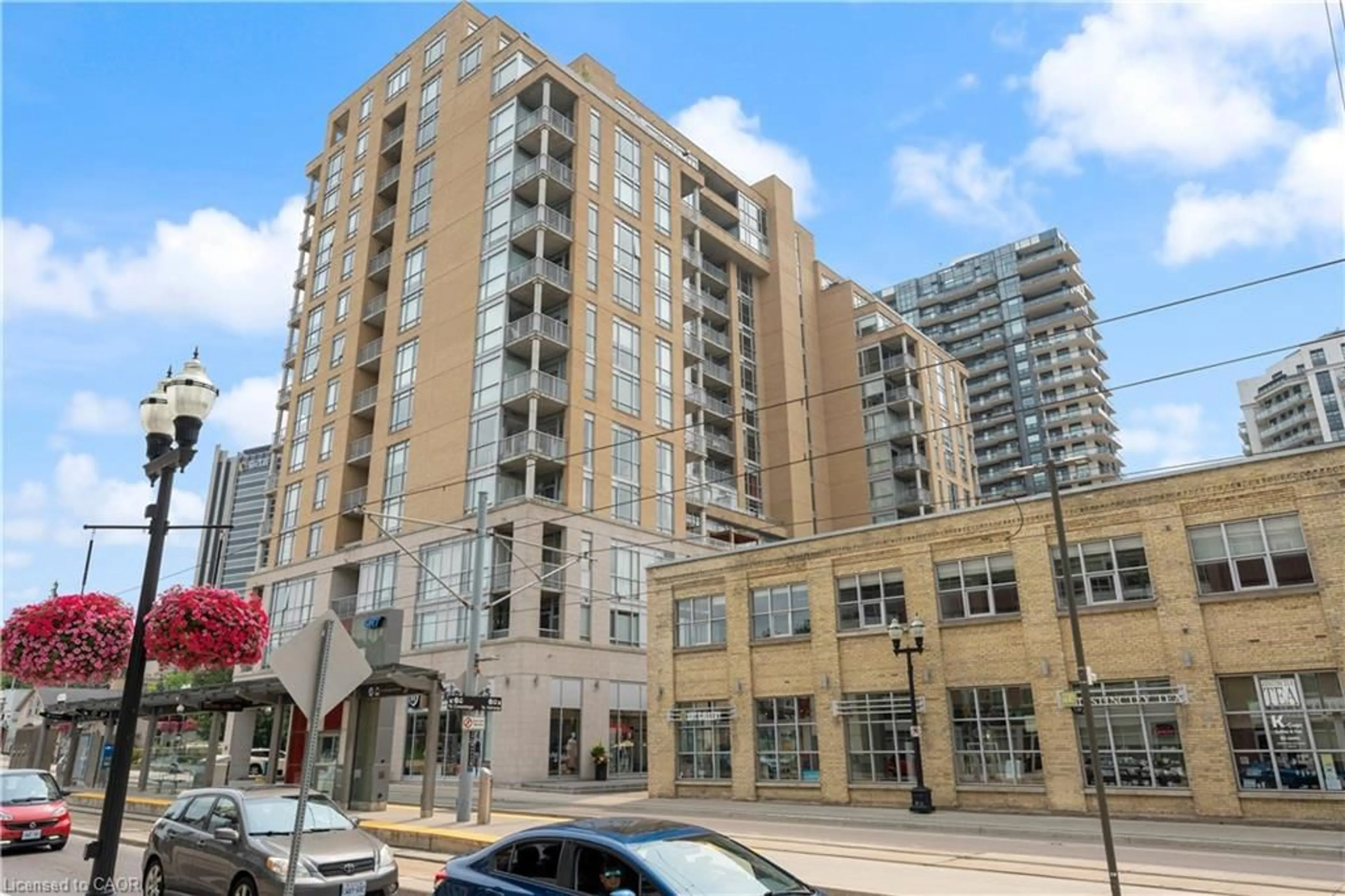 Patio, unknown for 191 King St #906, Waterloo Ontario N2J 1R1