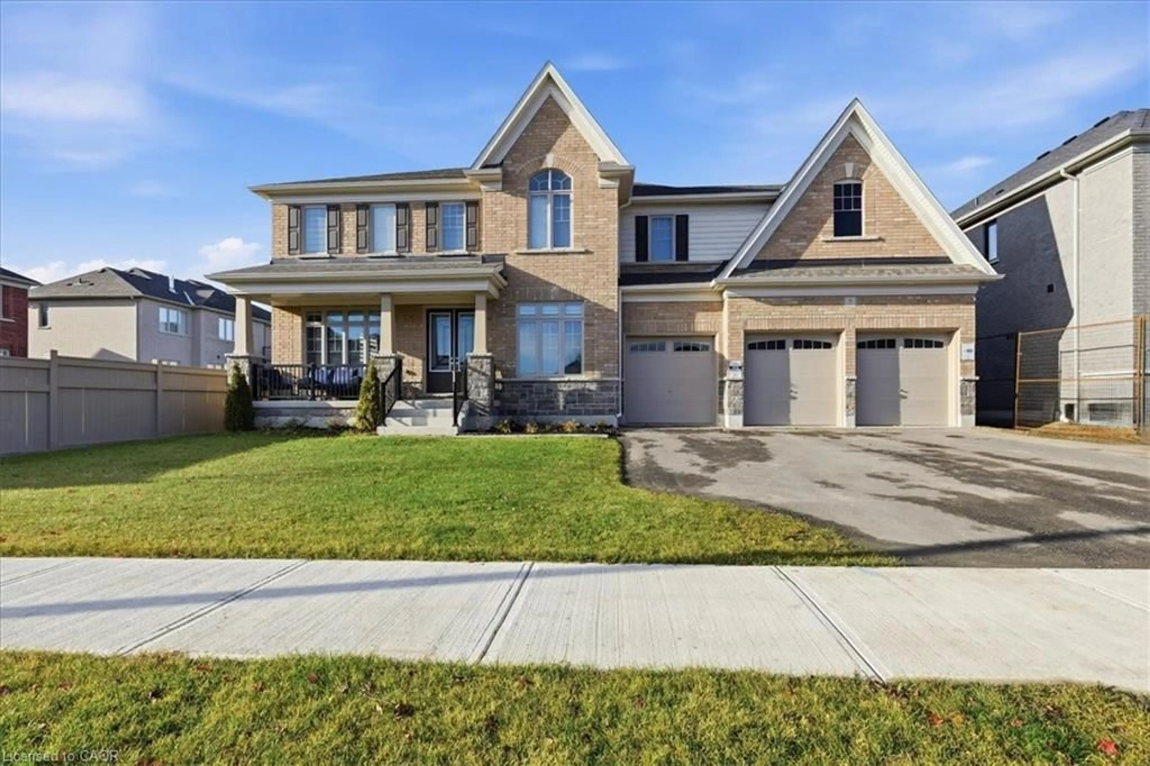 Home with brick exterior material, street for 7 Alderwood Dr, Tottenham Ontario L0G 1W0
