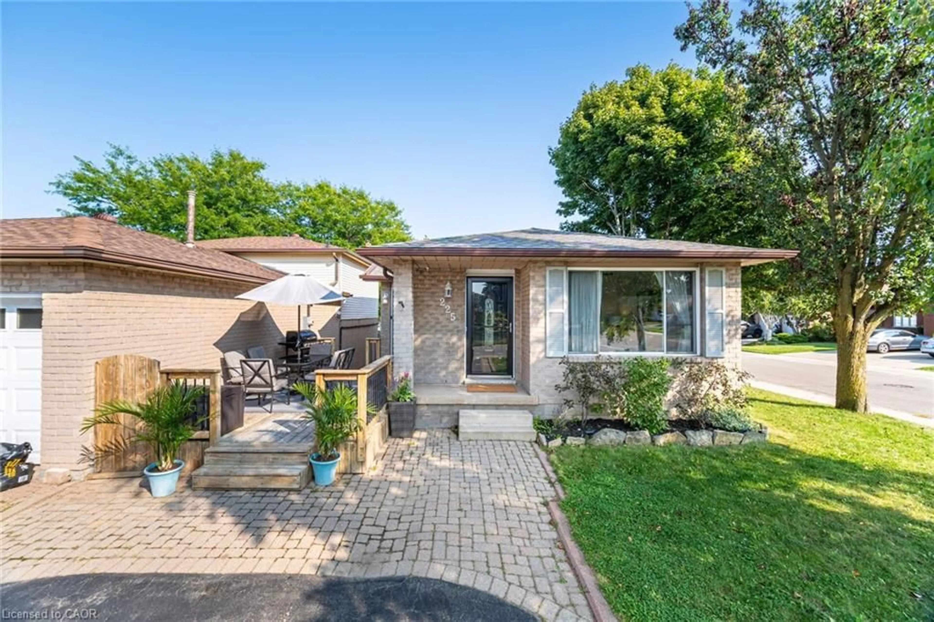 Unknown for 225 Golfwood Dr, Hamilton Ontario L9C 7C6