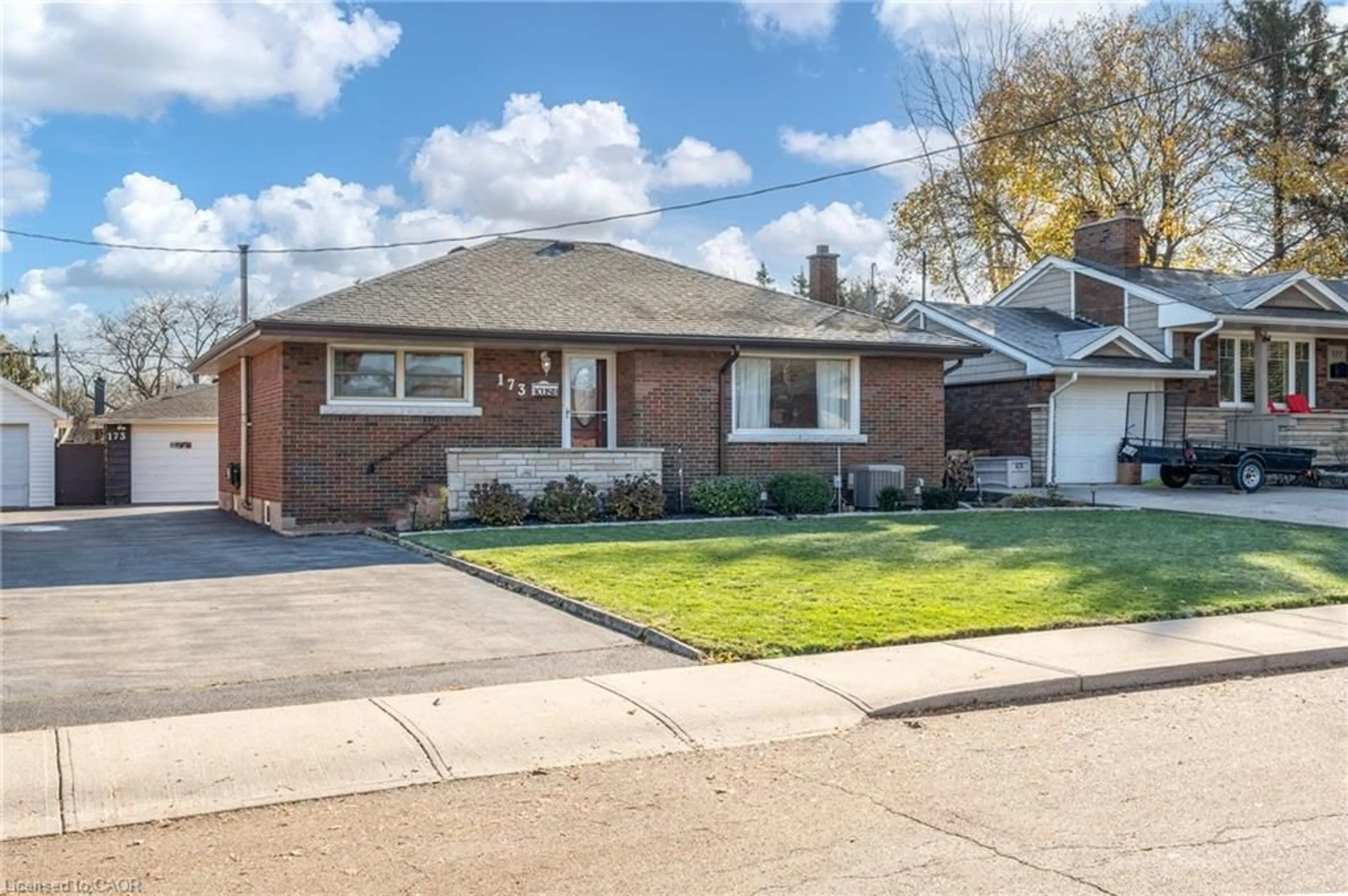 Home with brick exterior material, street for 173 West 23rd St, Hamilton Ontario L9C 4V8