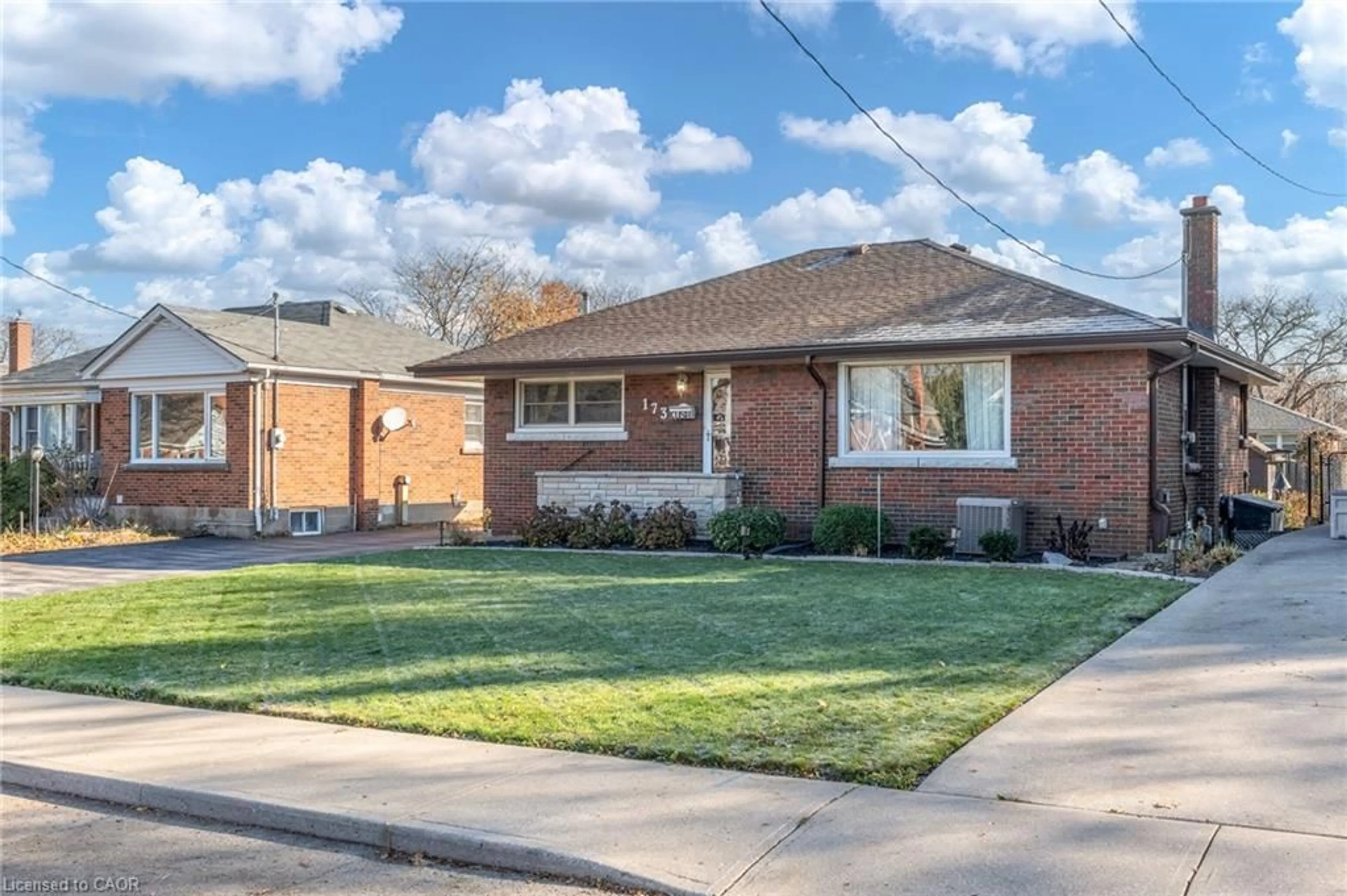 Home with brick exterior material, street for 173 West 23rd St, Hamilton Ontario L9C 4V8