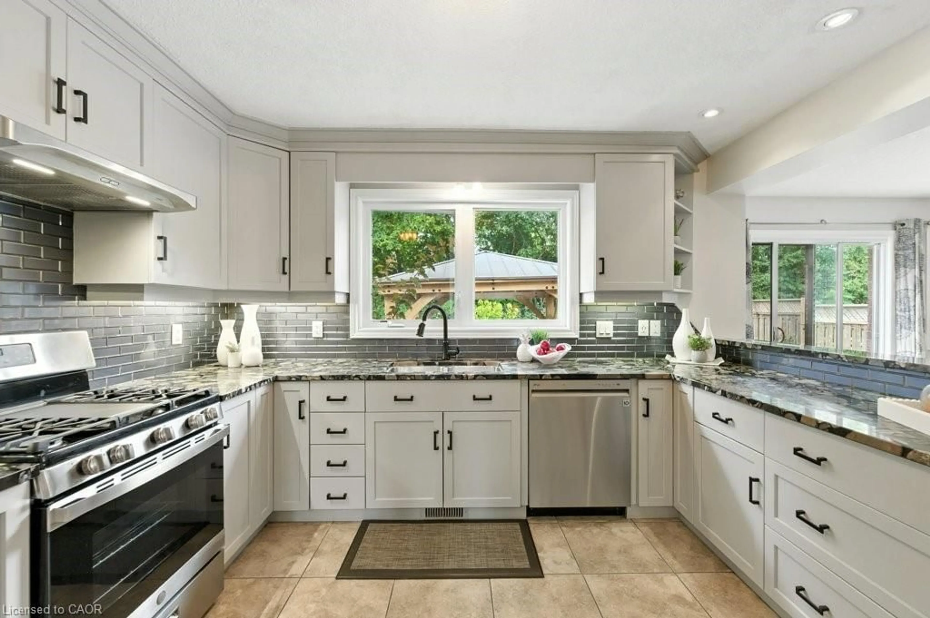 Unknown for 120 Spencer Dr, Elora Ontario N0B 1S0