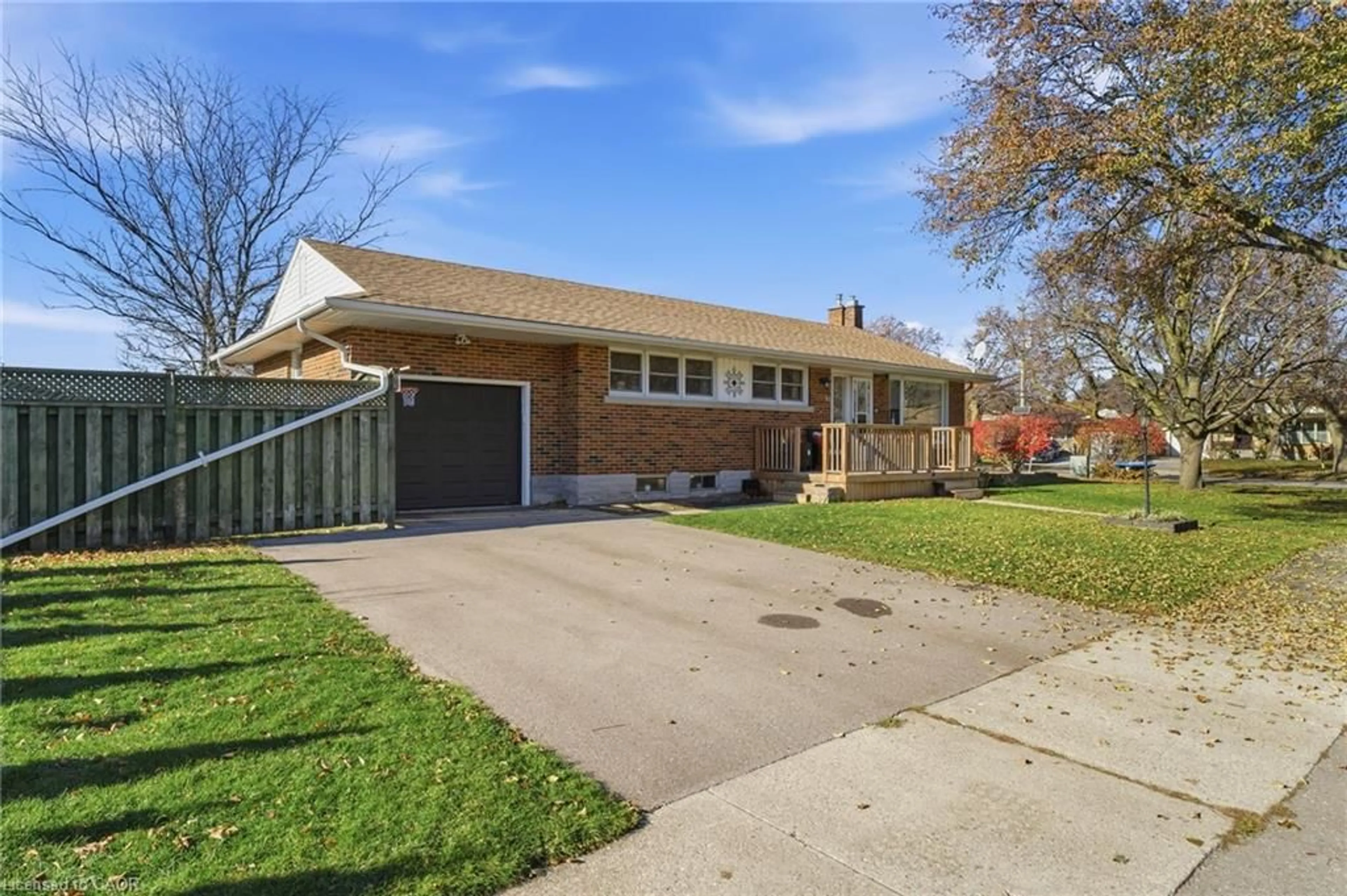 Home with brick exterior material, street for 11 Kensington Ave, Kitchener Ontario N2B 1J5