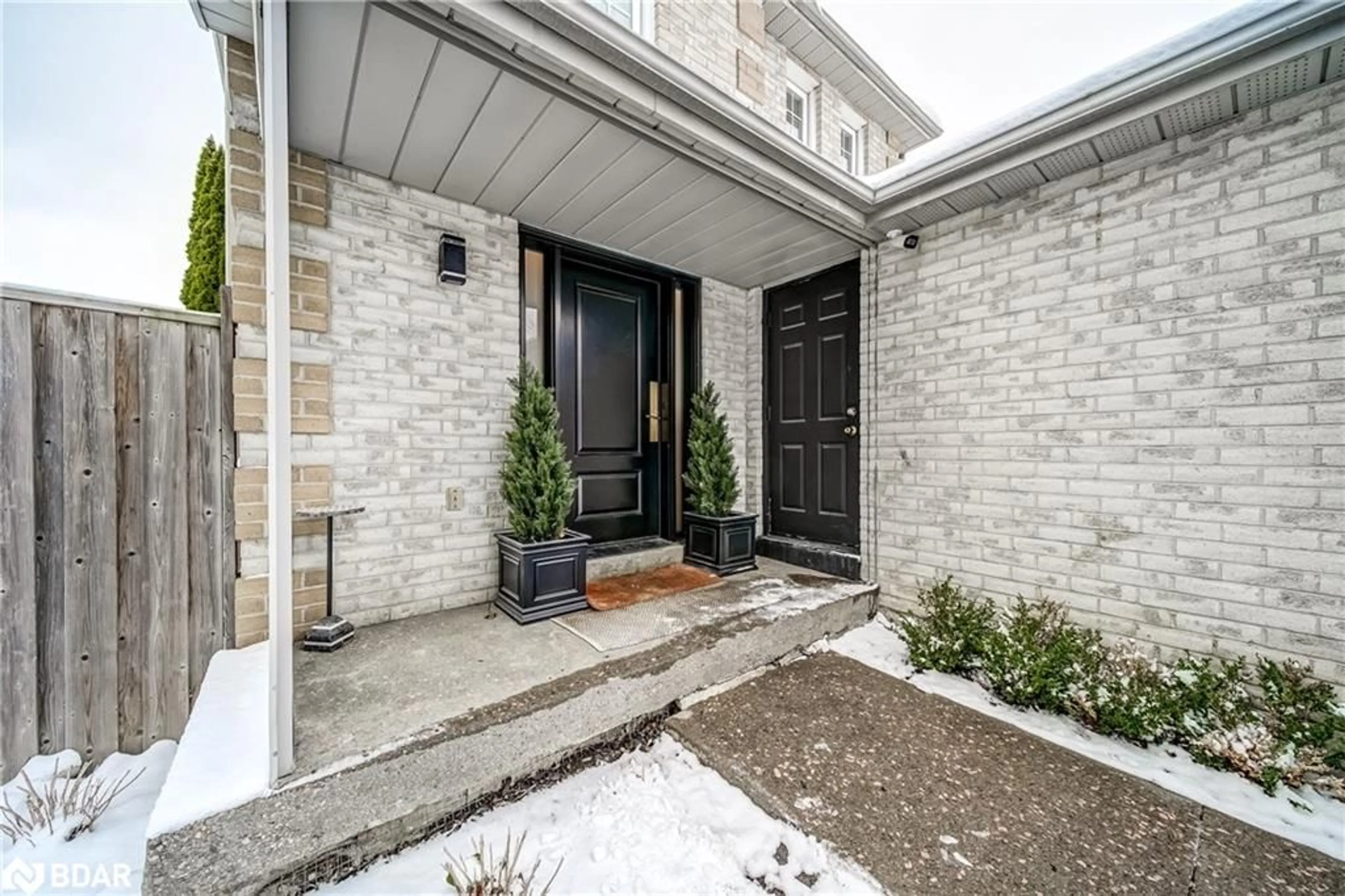 Unknown for 158 Dawlish Ave, Aurora Ontario L4G 6R2