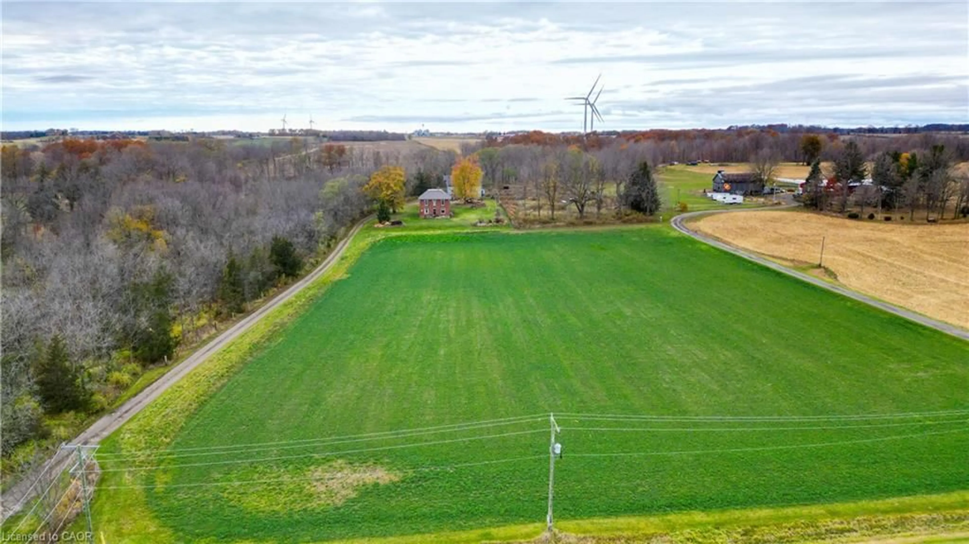A pic from outside/outdoor area/front of a property/back of a property/a pic from drone, unknown for 12667 Talbot Trail, Ridgetown Ontario N0P 2C0