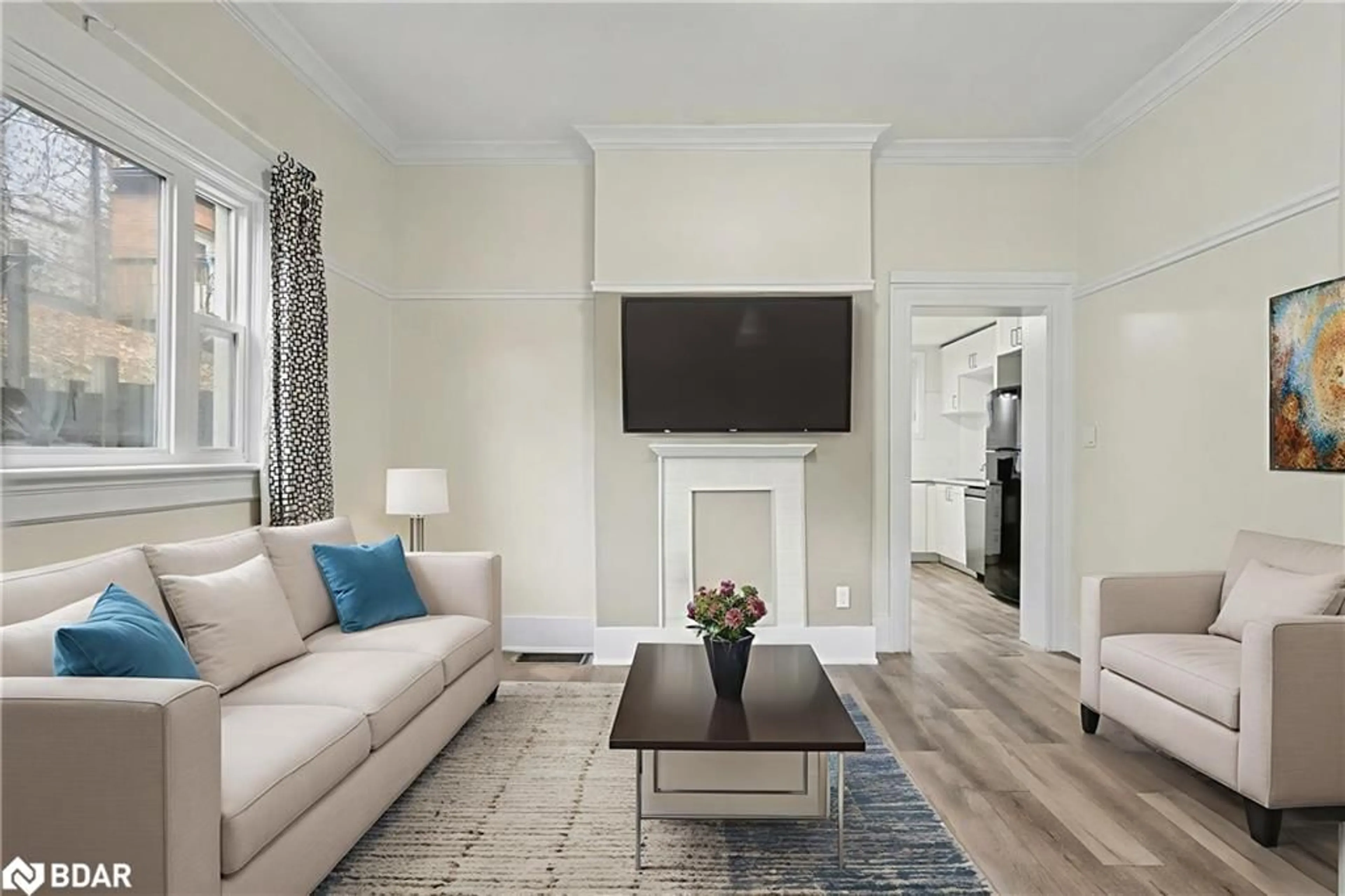 Living room with furniture, unknown for 287 Hunter St, Hamilton Ontario L8P 1S2