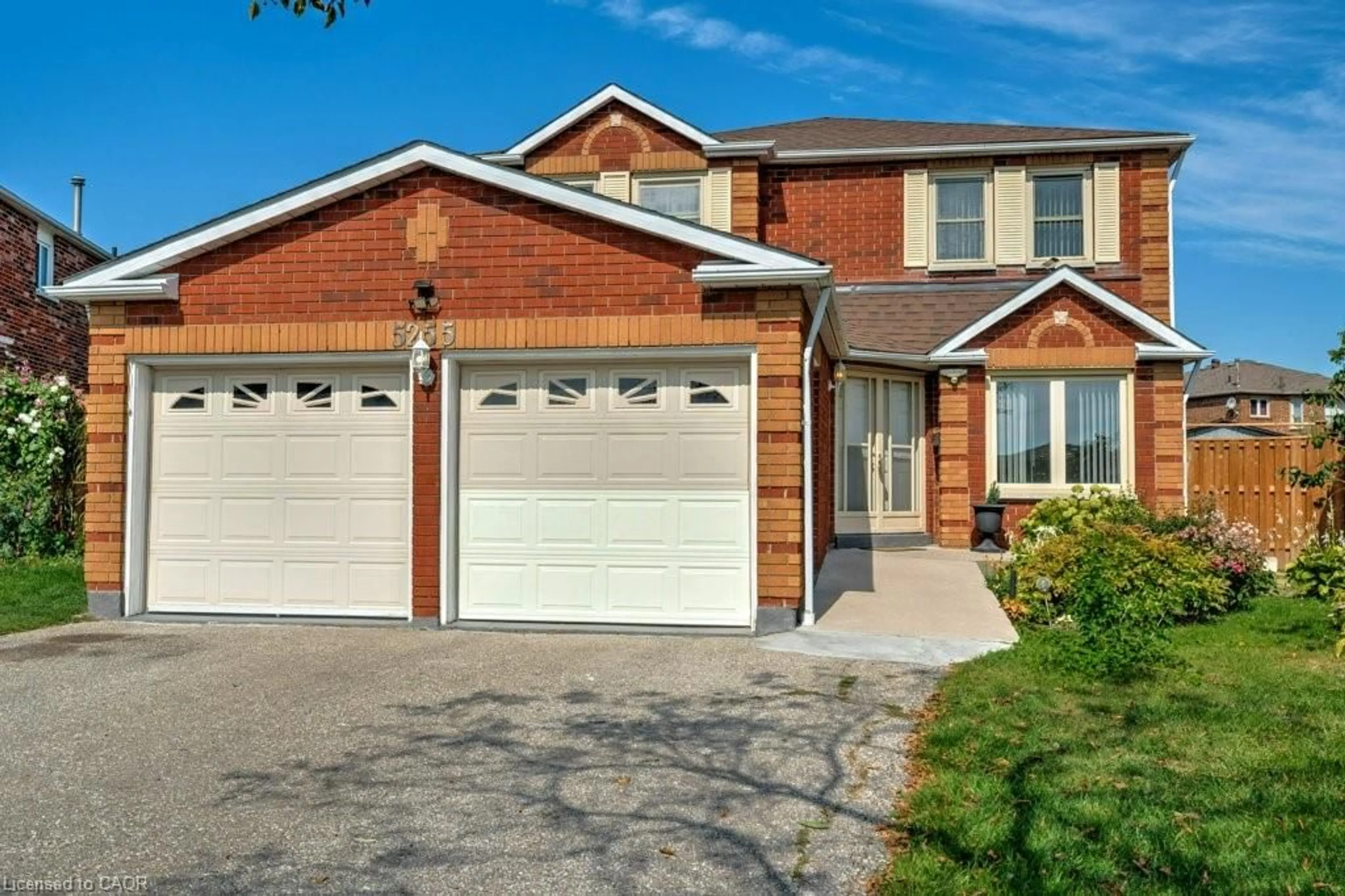 Home with brick exterior material, street for 5255 Tagish Crt, Mississauga Ontario L5R 2N6