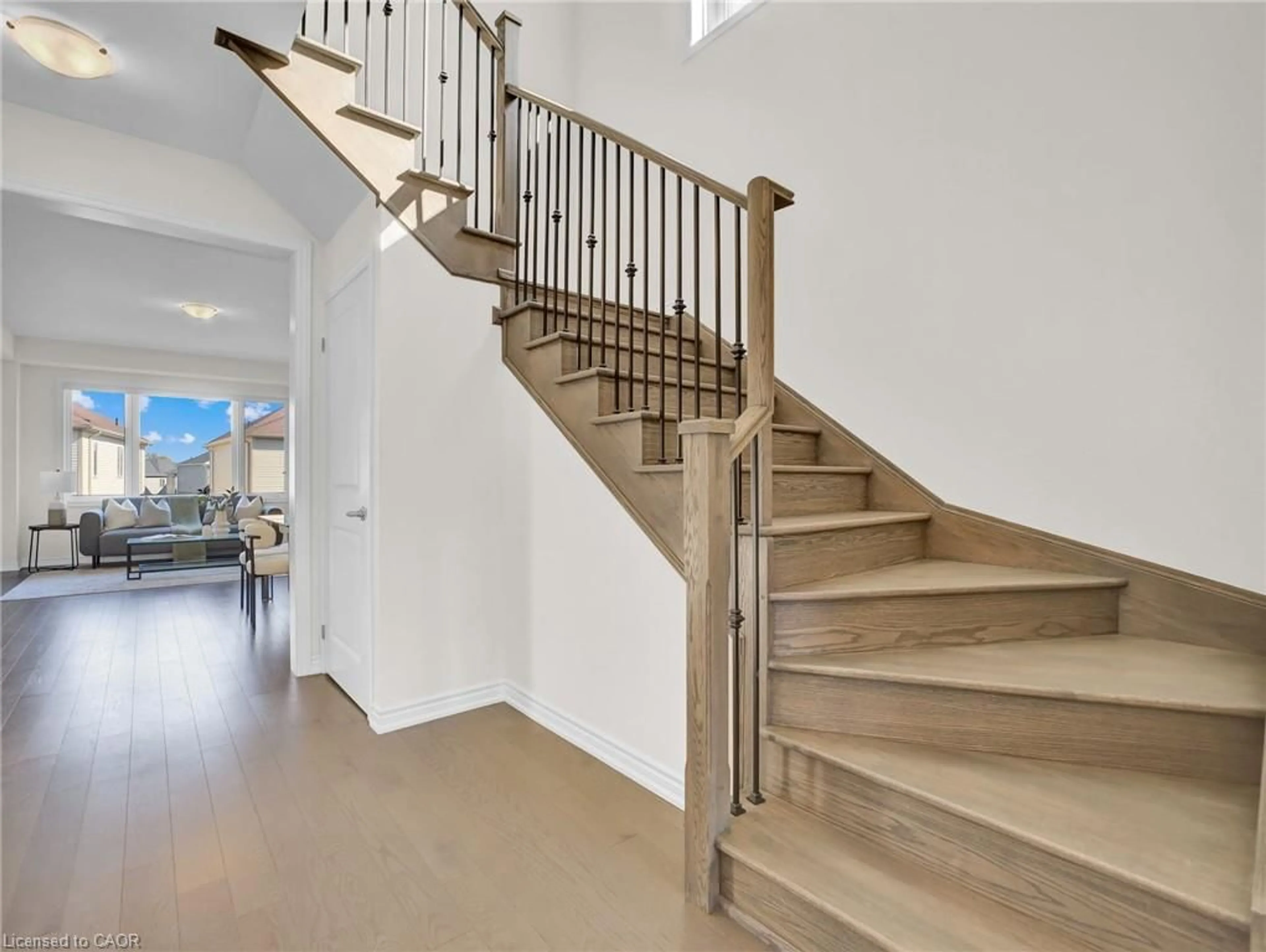 Stairs for 28 Ford St, Paris Ontario N3L 0M6