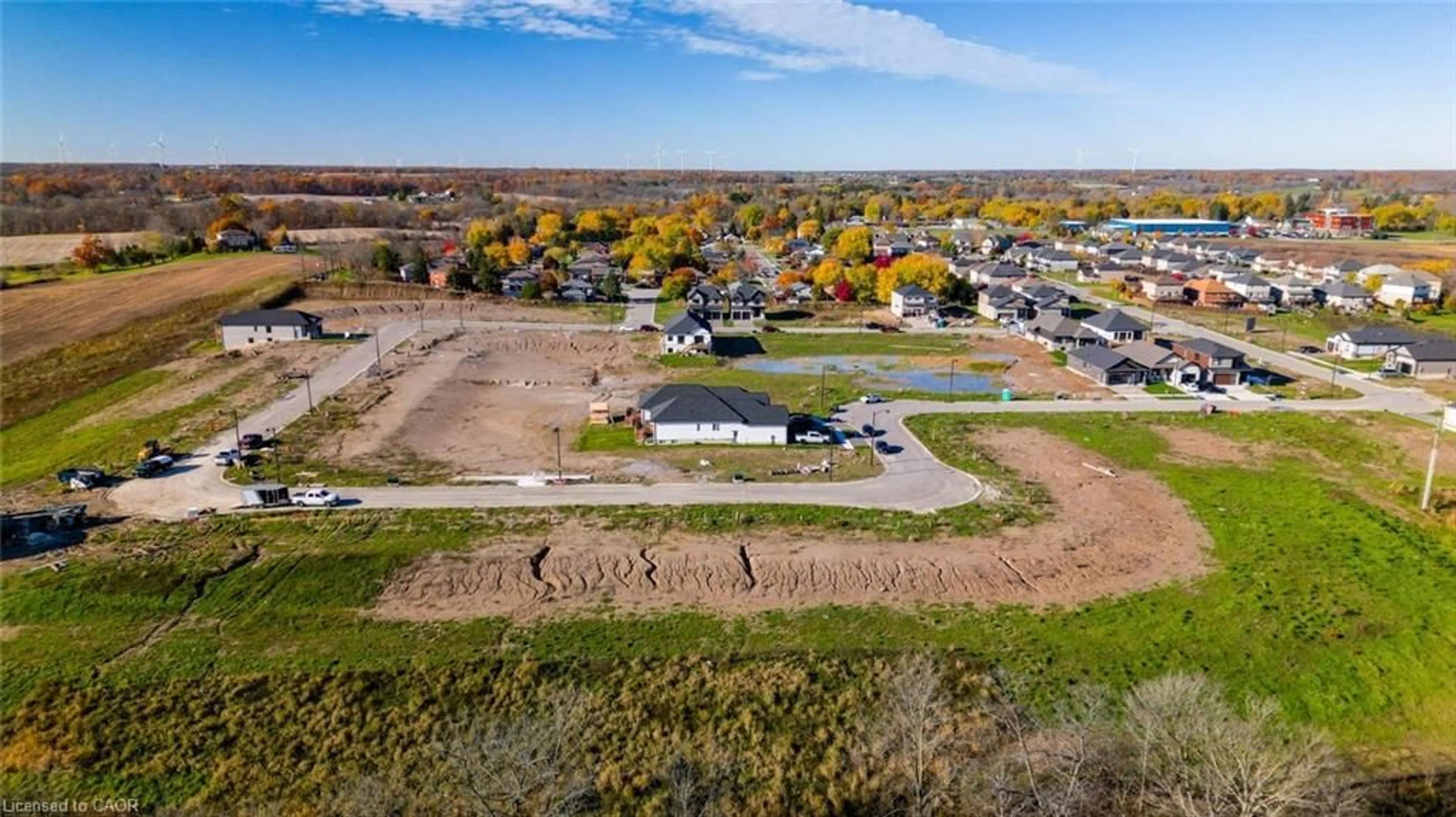 A pic from outside/outdoor area/front of a property/back of a property/a pic from drone, unknown for 86 Pike Creek Dr, Cayuga Ontario N0E 1E0