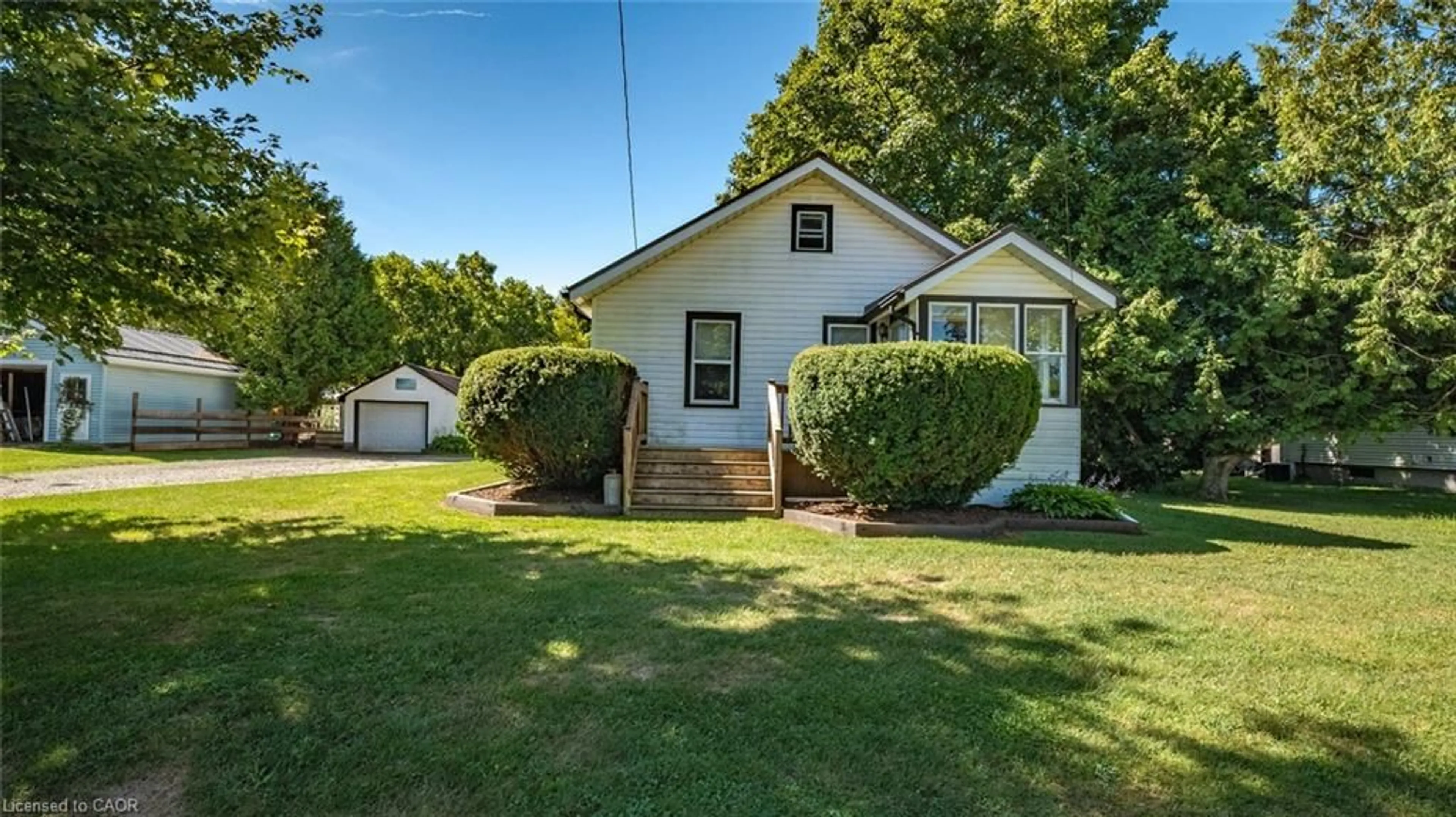 A pic from outside/outdoor area/front of a property/back of a property/a pic from drone, street for 57121 Eden Line, Eden Ontario N0J 1H0