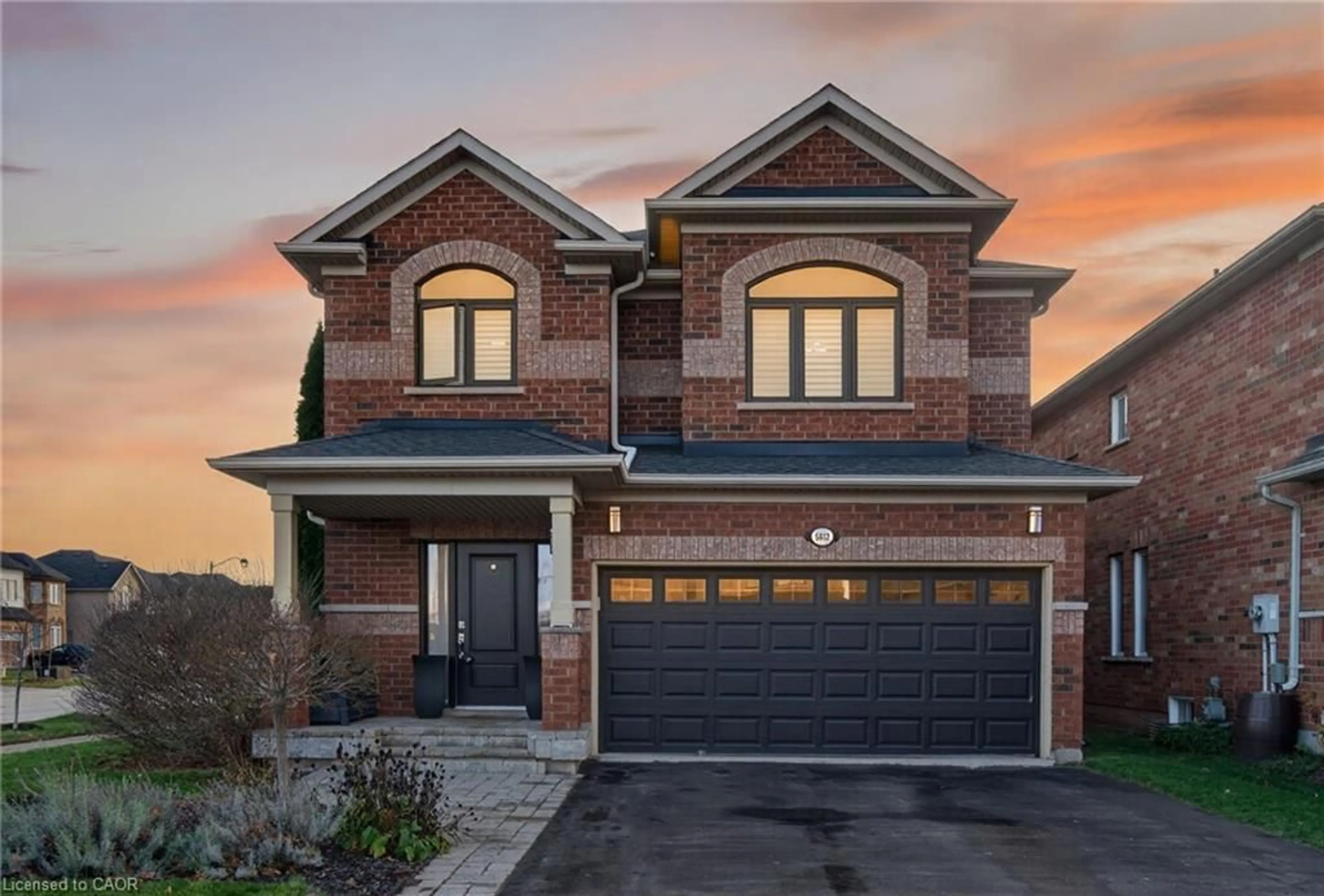 Home with brick exterior material, street for 5612 Blue Spruce Ave, Burlington Ontario L7L 7K2