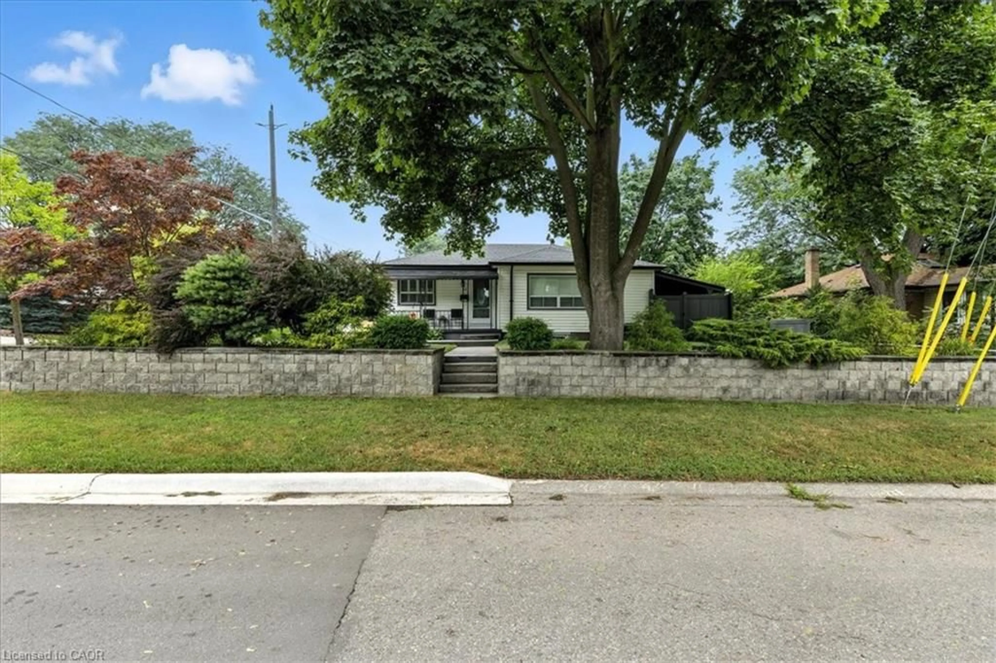 Unknown for 50 Grove Cres, Brantford Ontario N3R 4Y6