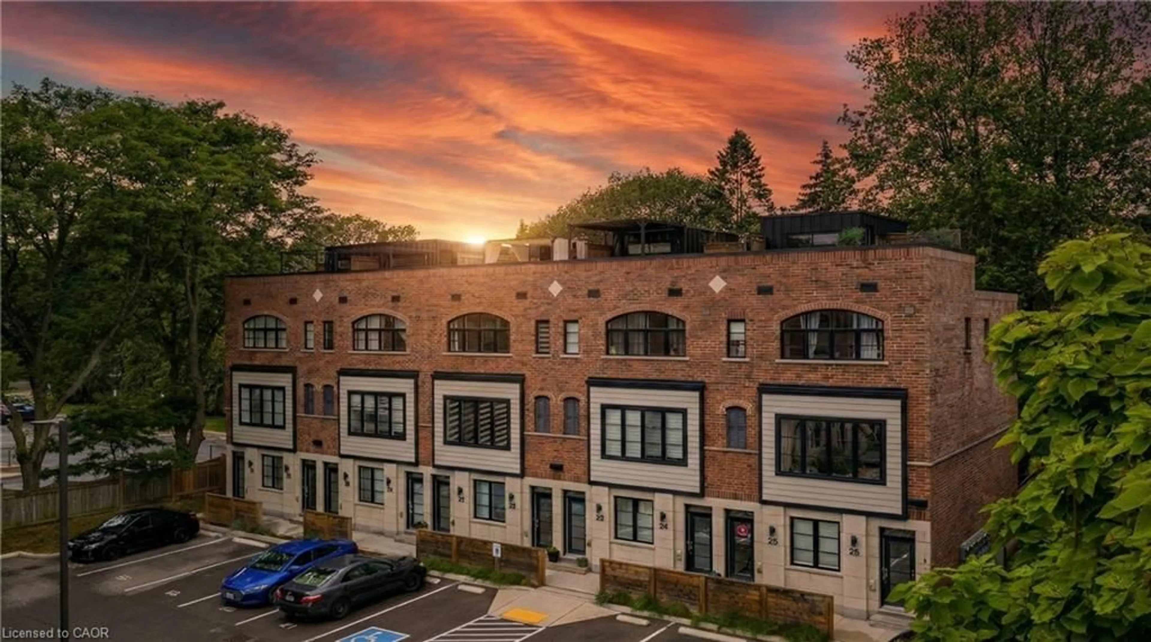 A pic from outside/outdoor area/front of a property/back of a property/a pic from drone, city buildings view from balcony for 405 Plains Rd #22, Burlington Ontario L7T 2C9