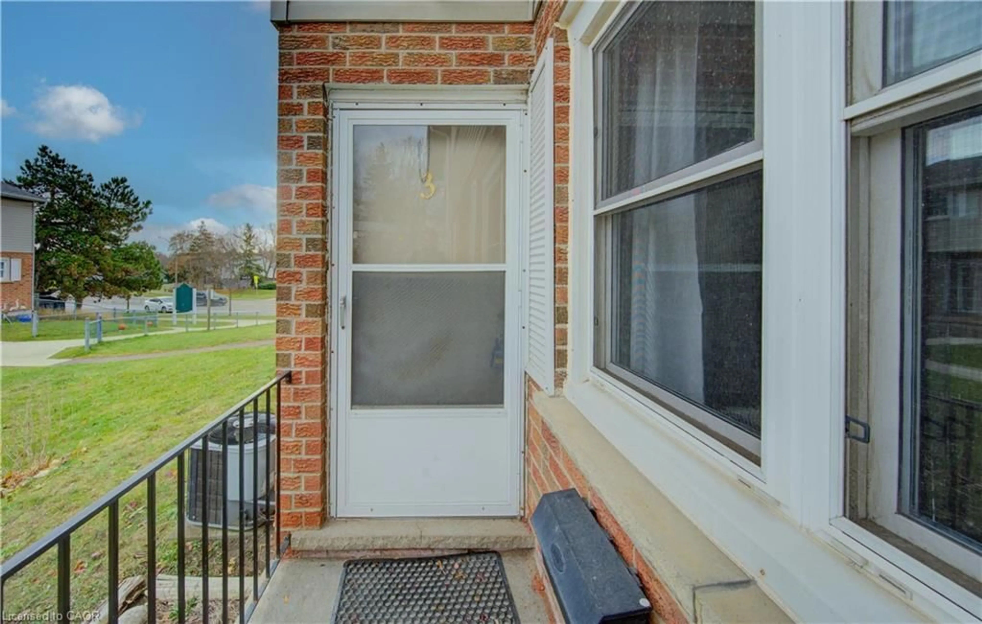 Unknown for 440 Pioneer Dr #3, Kitchener Ontario N2P 1H6