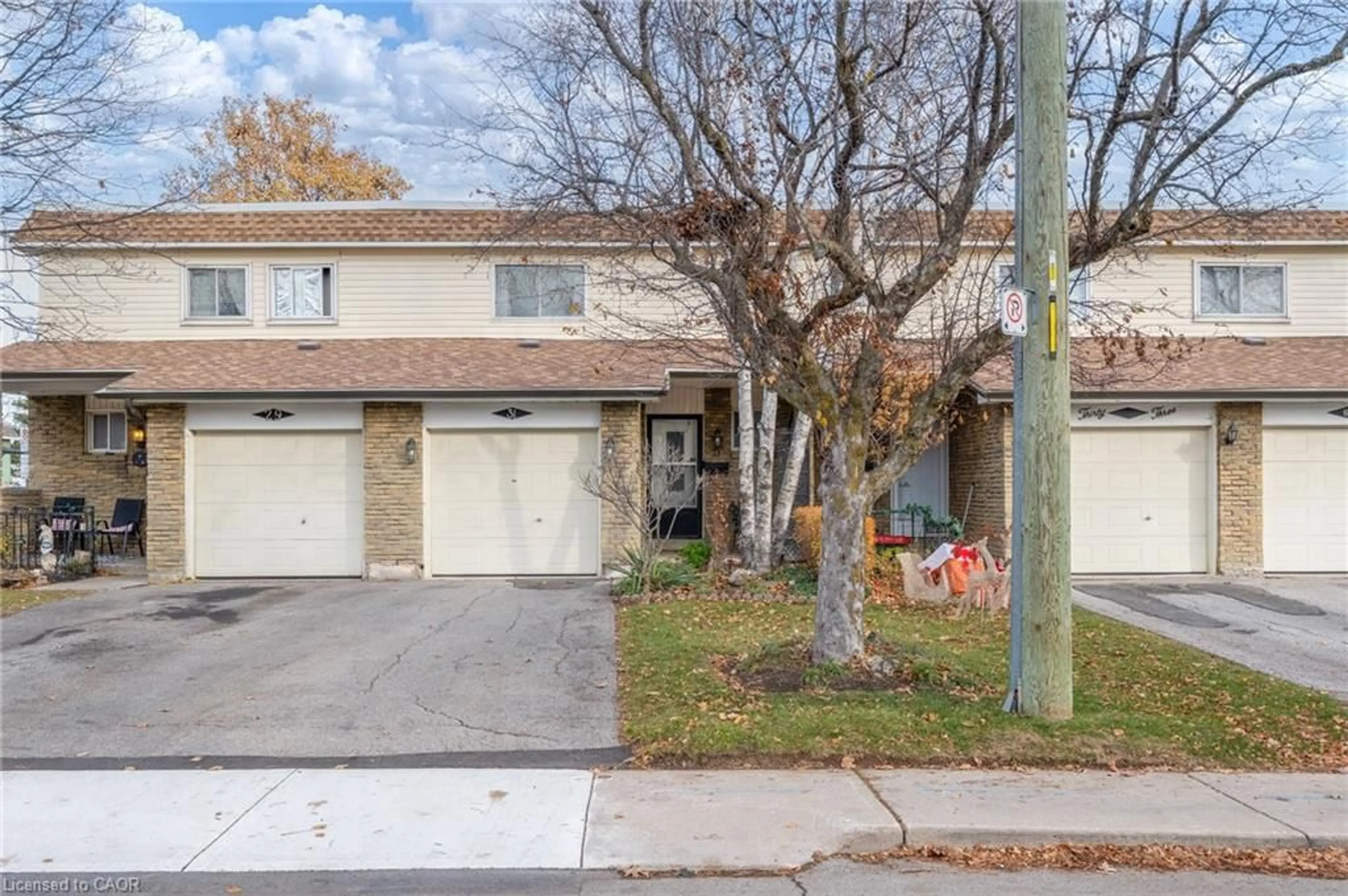 Unknown for 31 Bryna Ave, Hamilton Ontario L9A 4W9