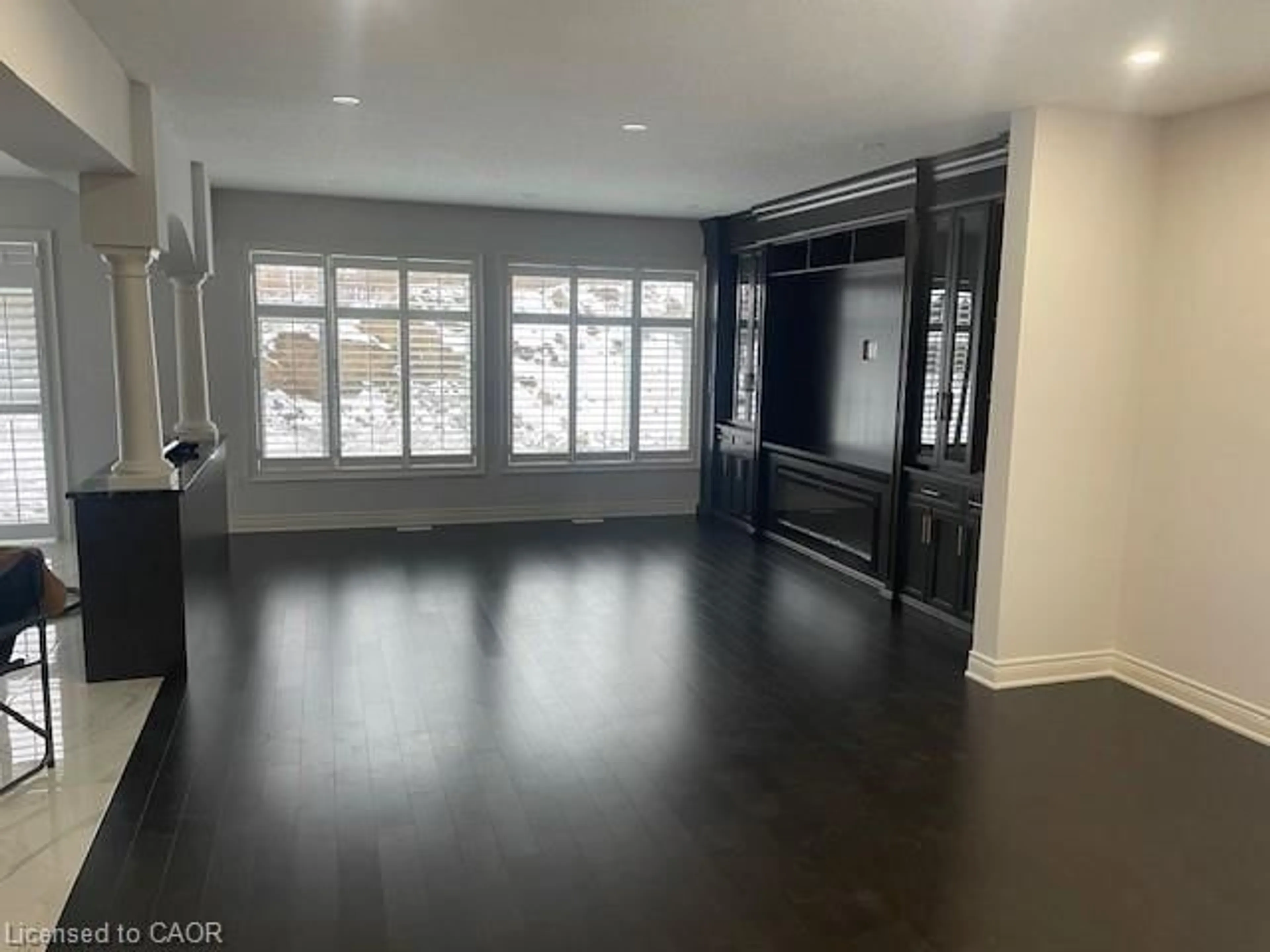 Unknown for 64 Alexsia St, Hamilton Ontario L9B 0L1