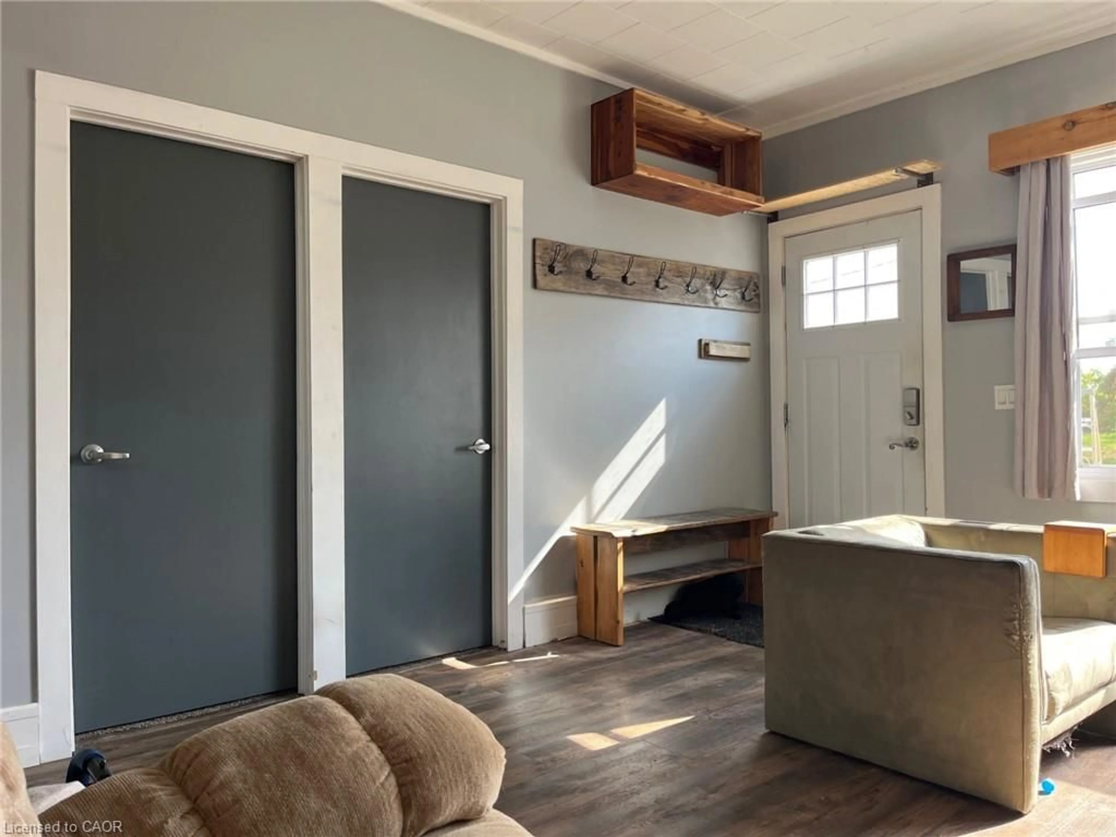 Unknown for 18 Quarry St, Haldimand Ontario N0A 1H0