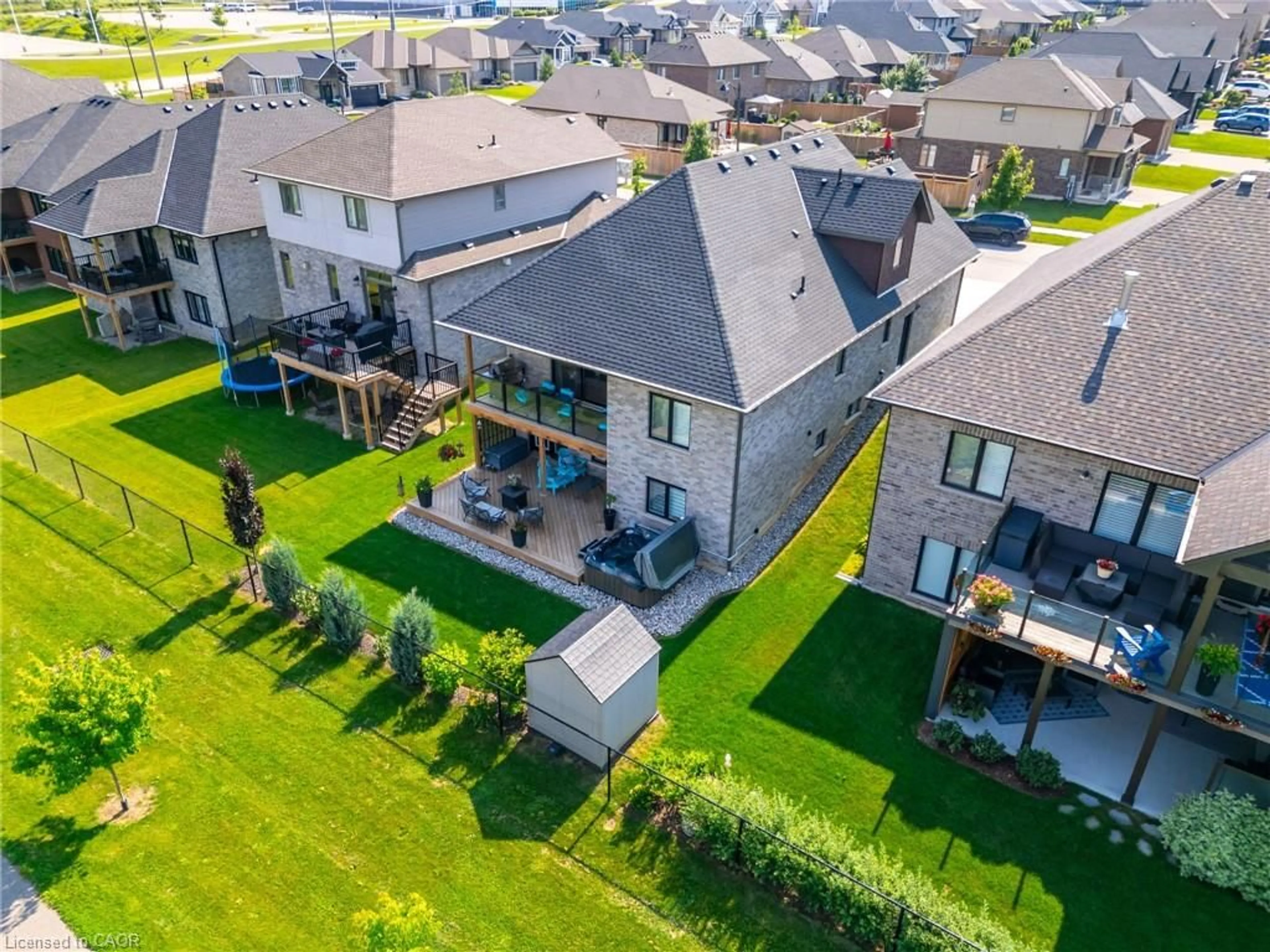 A pic from outside/outdoor area/front of a property/back of a property/a pic from drone, street for 16 Whiting Dr, Paris Ontario N3L 0B2